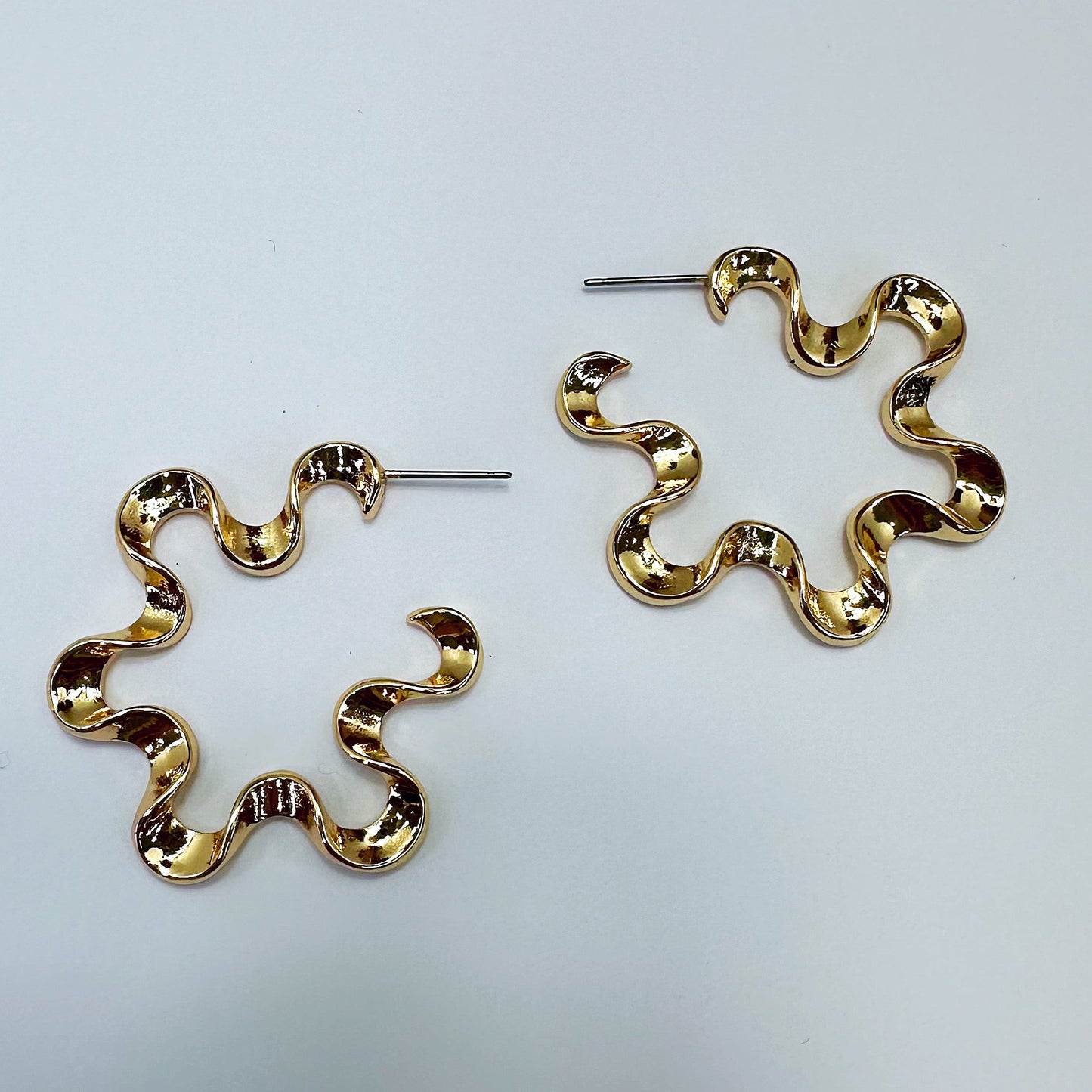 E1105 25E4191 Hoop Style Post Earrings