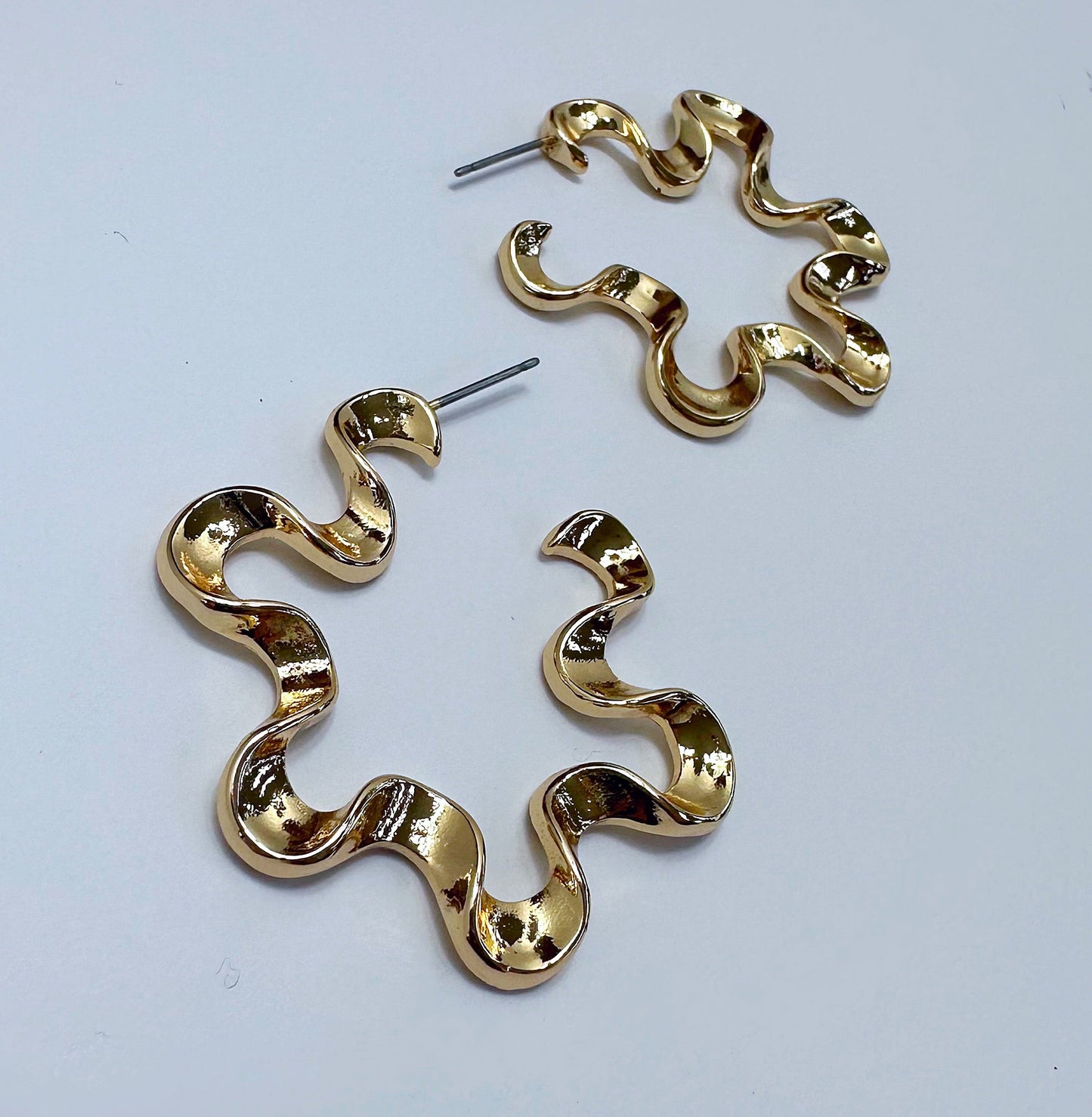 E1105 25E4191 Hoop Style Post Earrings