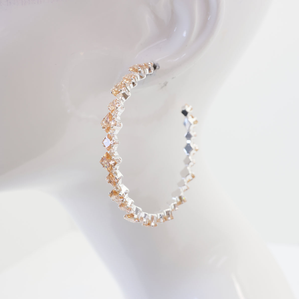 Shimmering Crystal Hoop Earrings | E0590