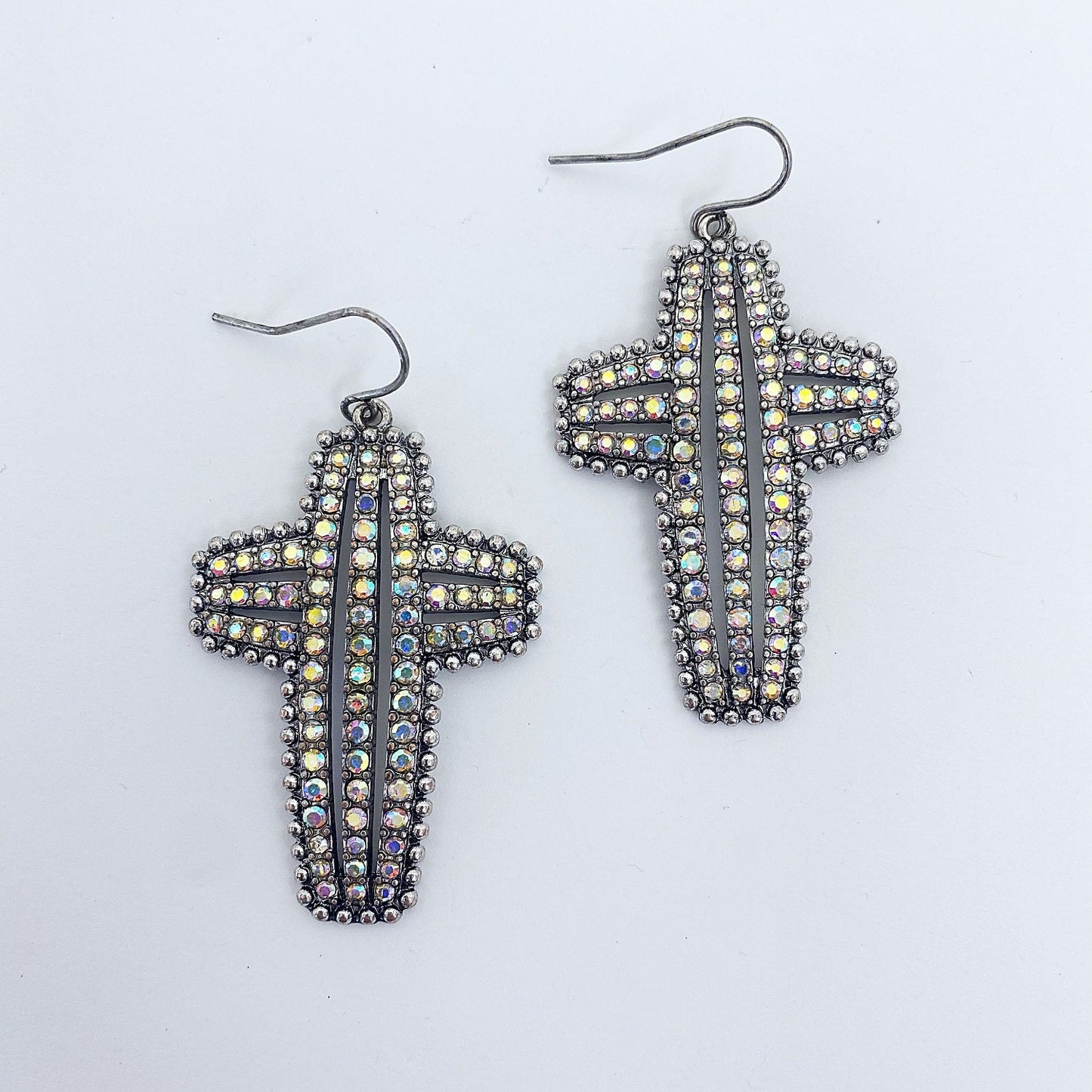 E1538 132560 Cross Dangle Earrings