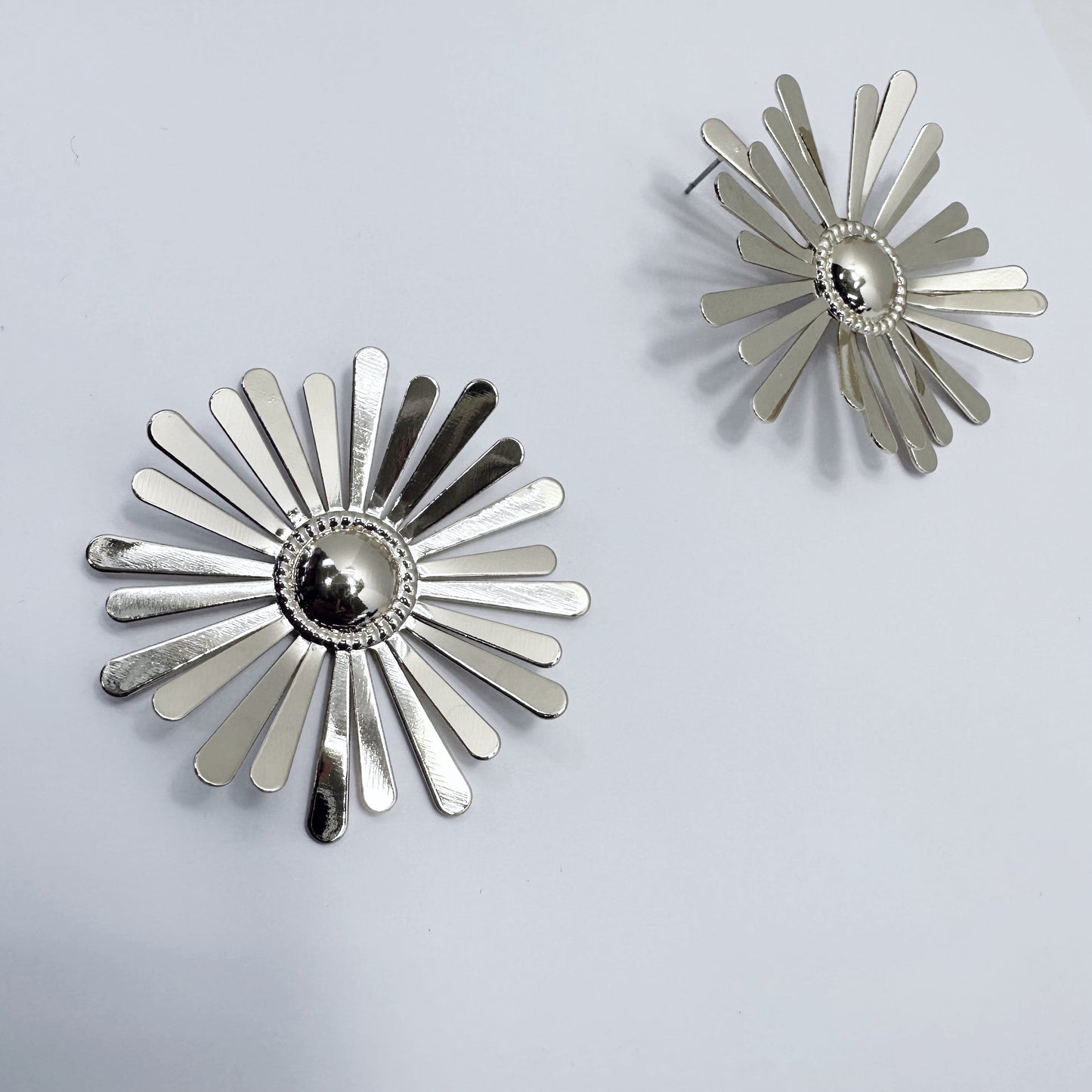 E1692 KE4170 Flower Drop Earrings