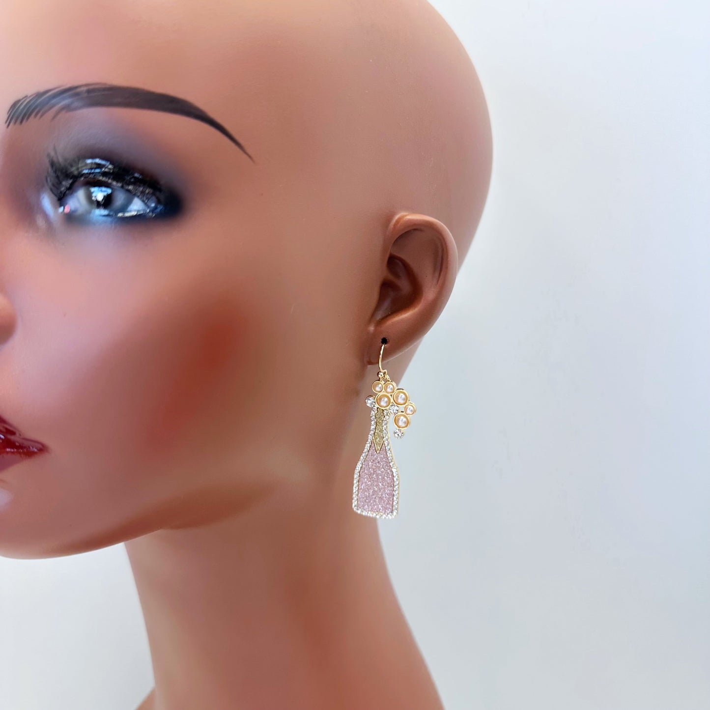 E1264 ME10605 Wine Bottle Drop Dangle Earrings