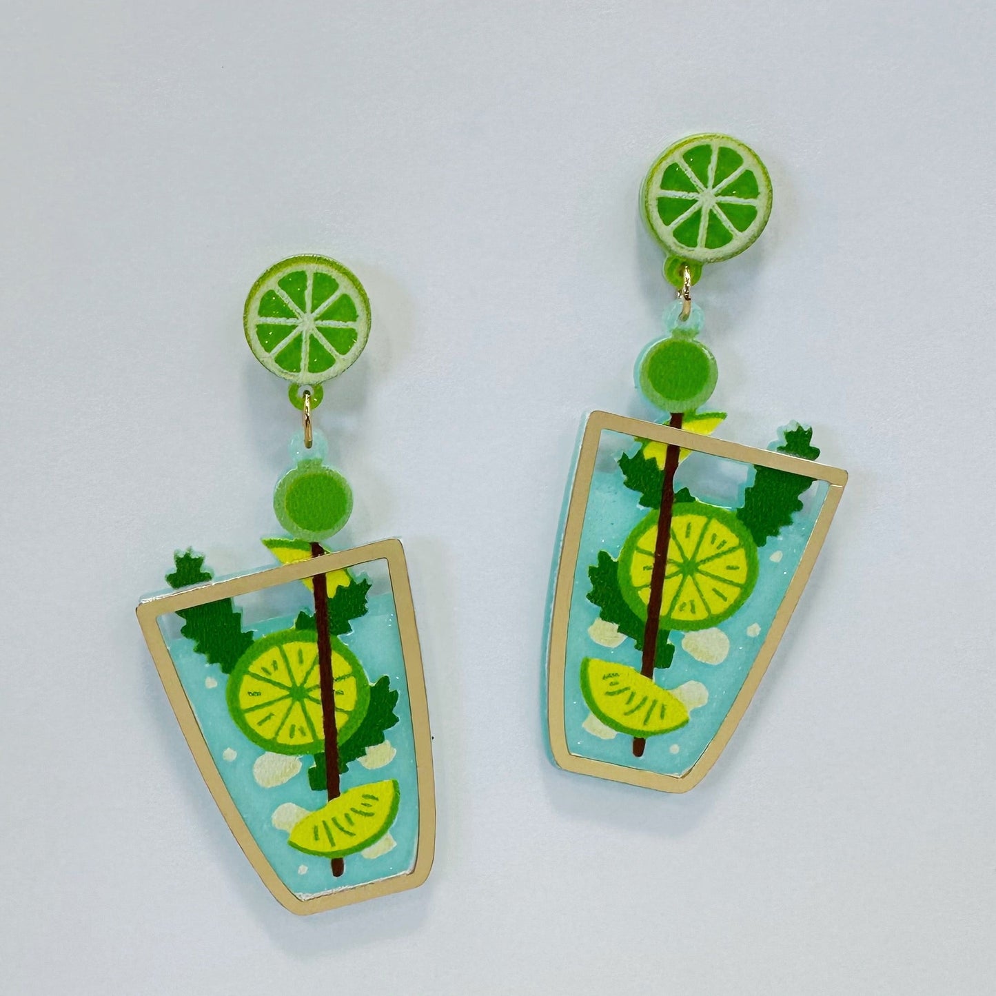 E1055 VER5977 Acrylic Drop Dangle Post Earrings