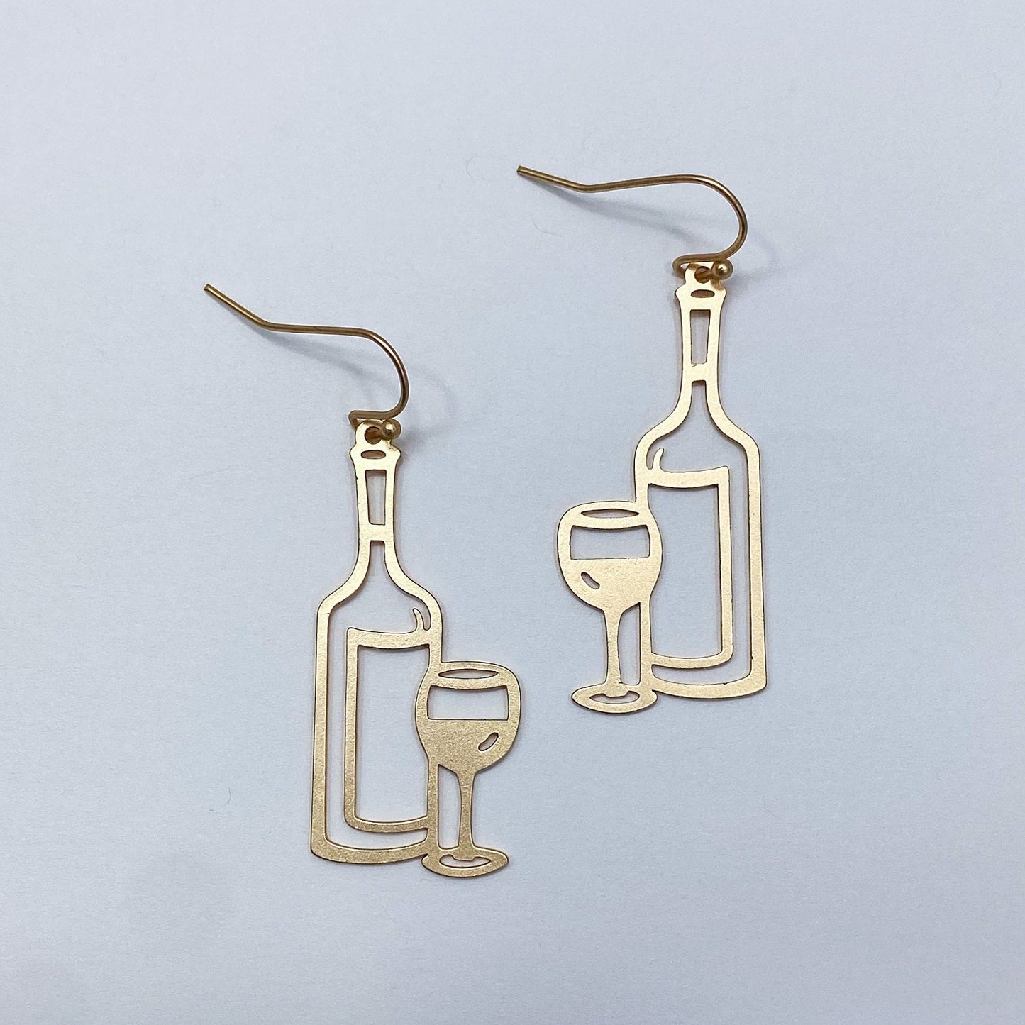 E1045 VER3851 Wine Bottle with Glass Design Metal Drop Dangle Earrings