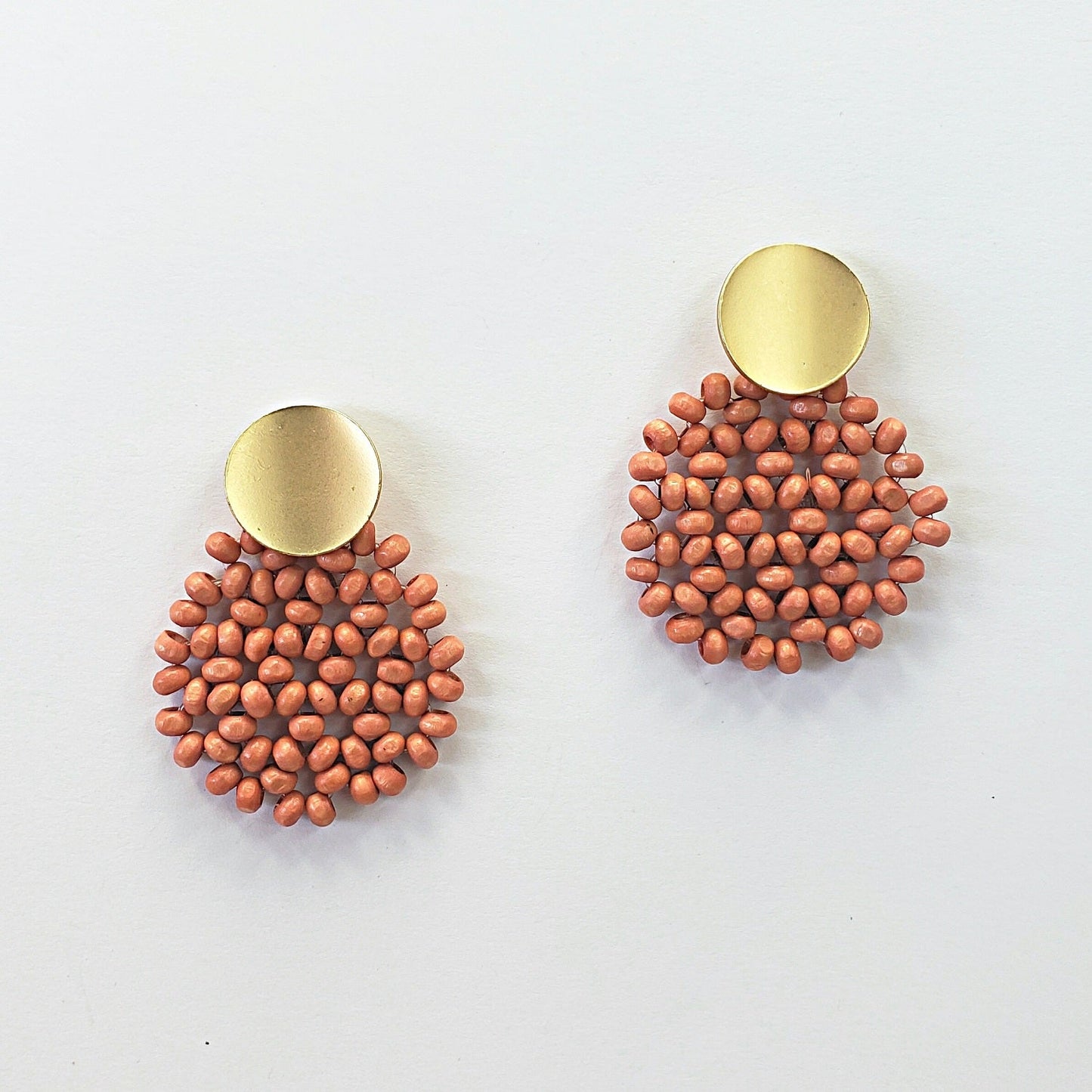 E0702 13-3614 WOOD BEADS DROP POST EARRINGS