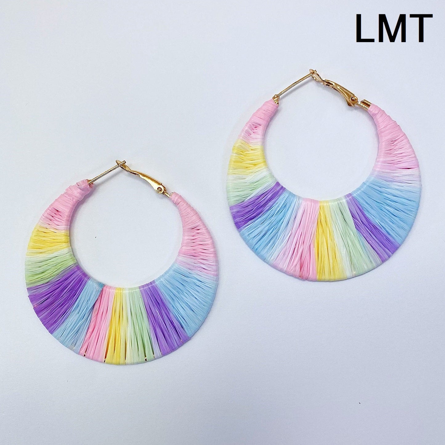 E0704 13-3938 THREAD WRAP HOOP EARRINGS