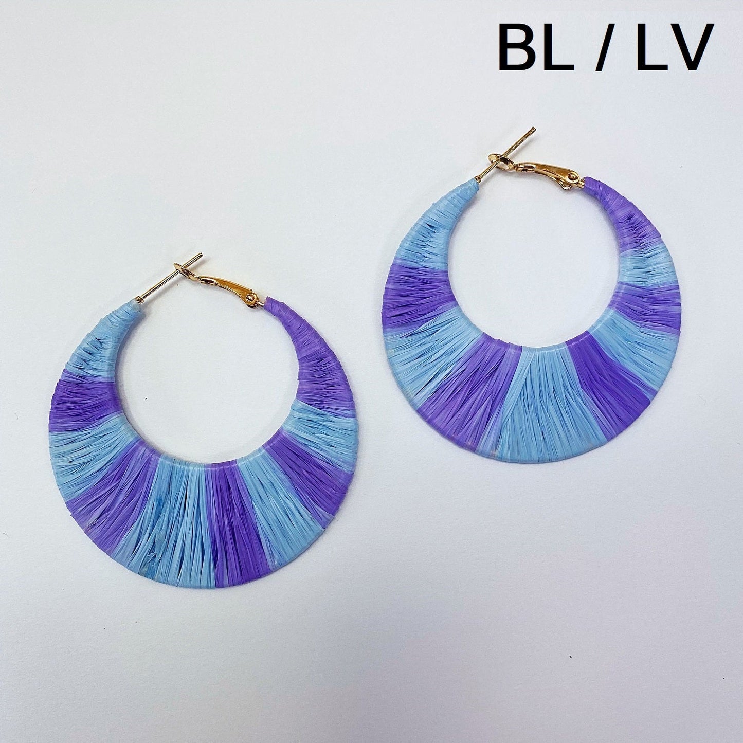 E0704 13-3938 THREAD WRAP HOOP EARRINGS