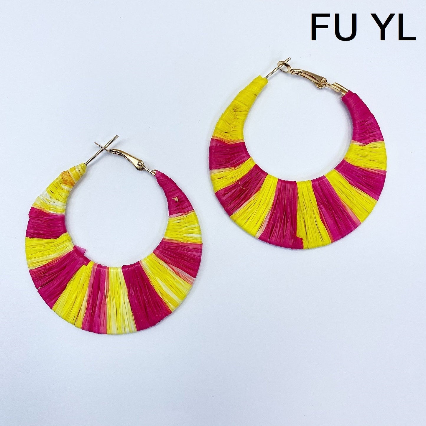E0704 13-3938 THREAD WRAP HOOP EARRINGS