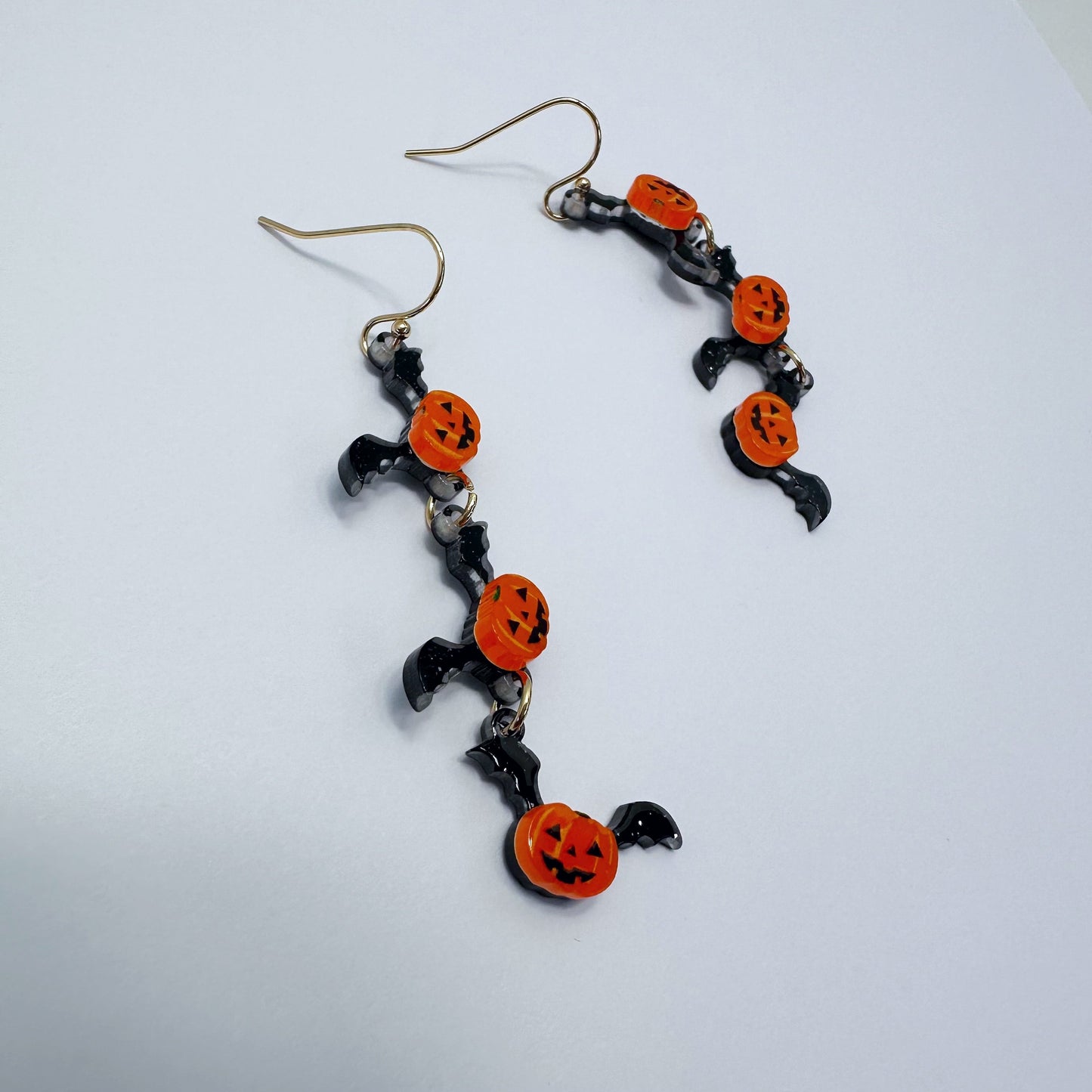 E1439 VER6048 Halloween dangle Earrings