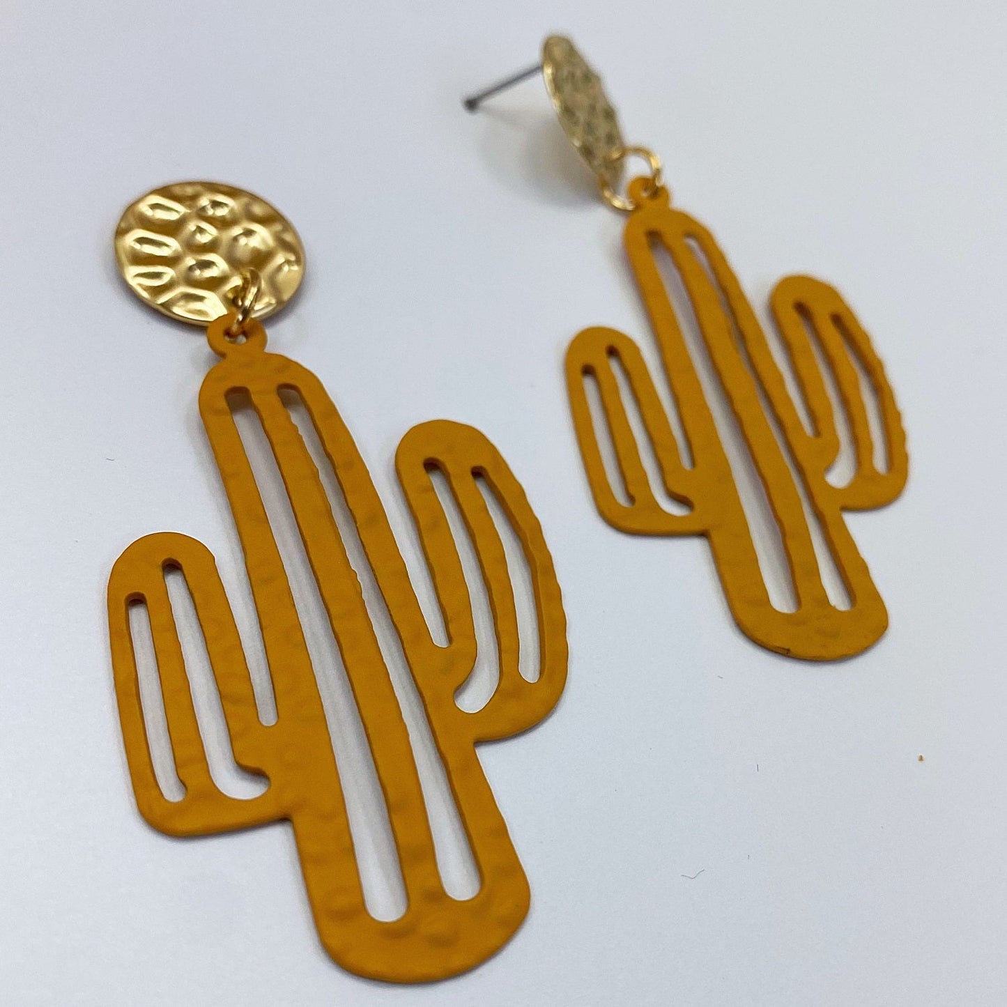 E0744 CCWCE01 Western Cactus Shape Metal Drop Dangle Post Earrings