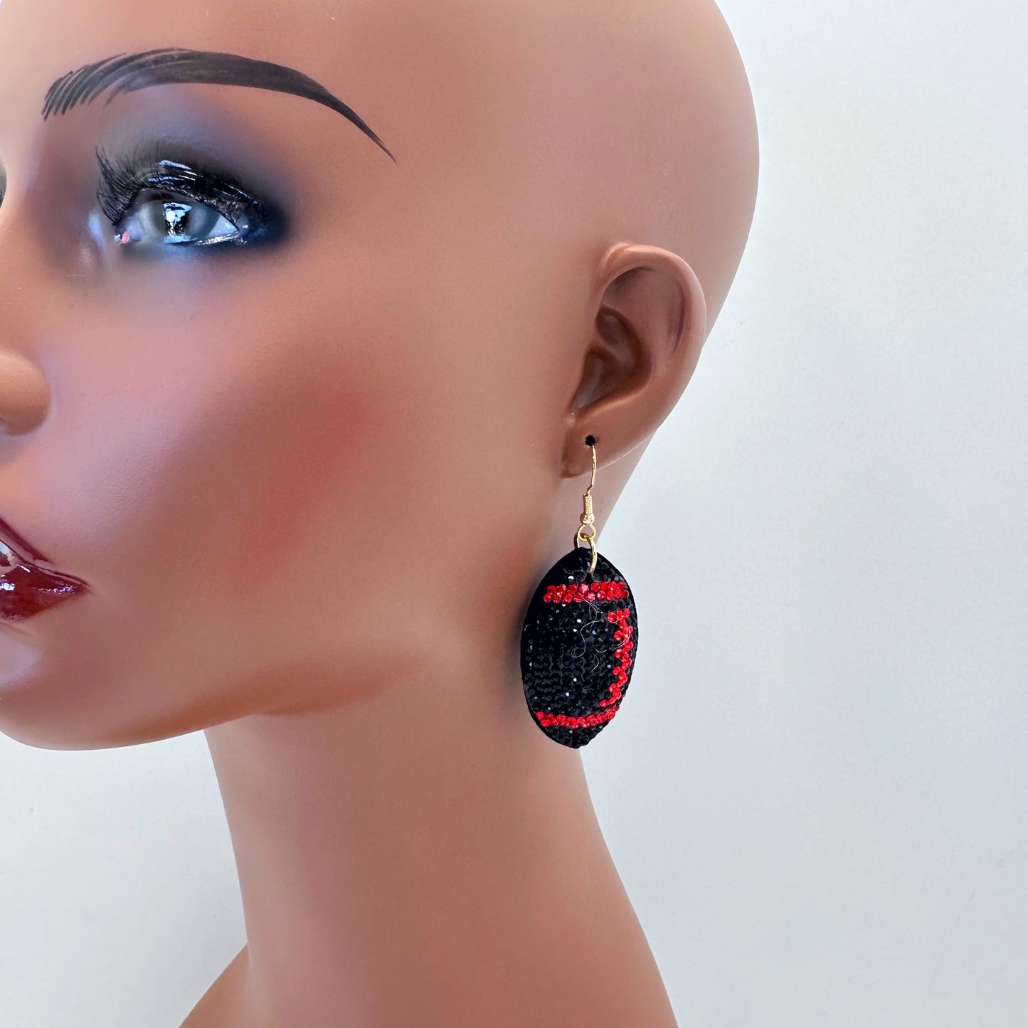 E1573 26690 Football Dangle Earrings