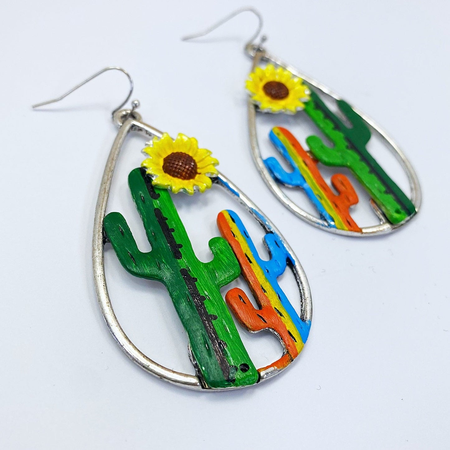 E1145 QE5915 Cactus Teardrop Shape Drop Dangle Earrings
