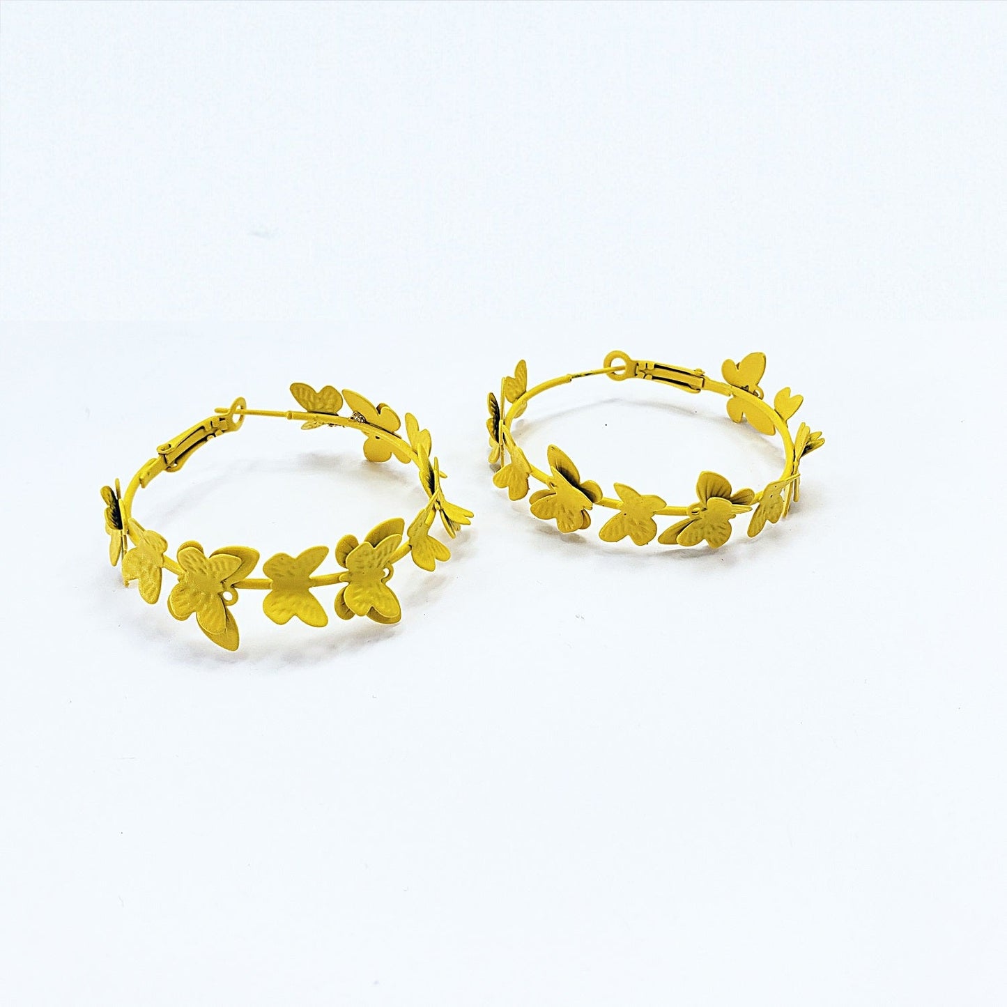 E0779 RE7534 BUTTERFLY HOOP EARRINGS