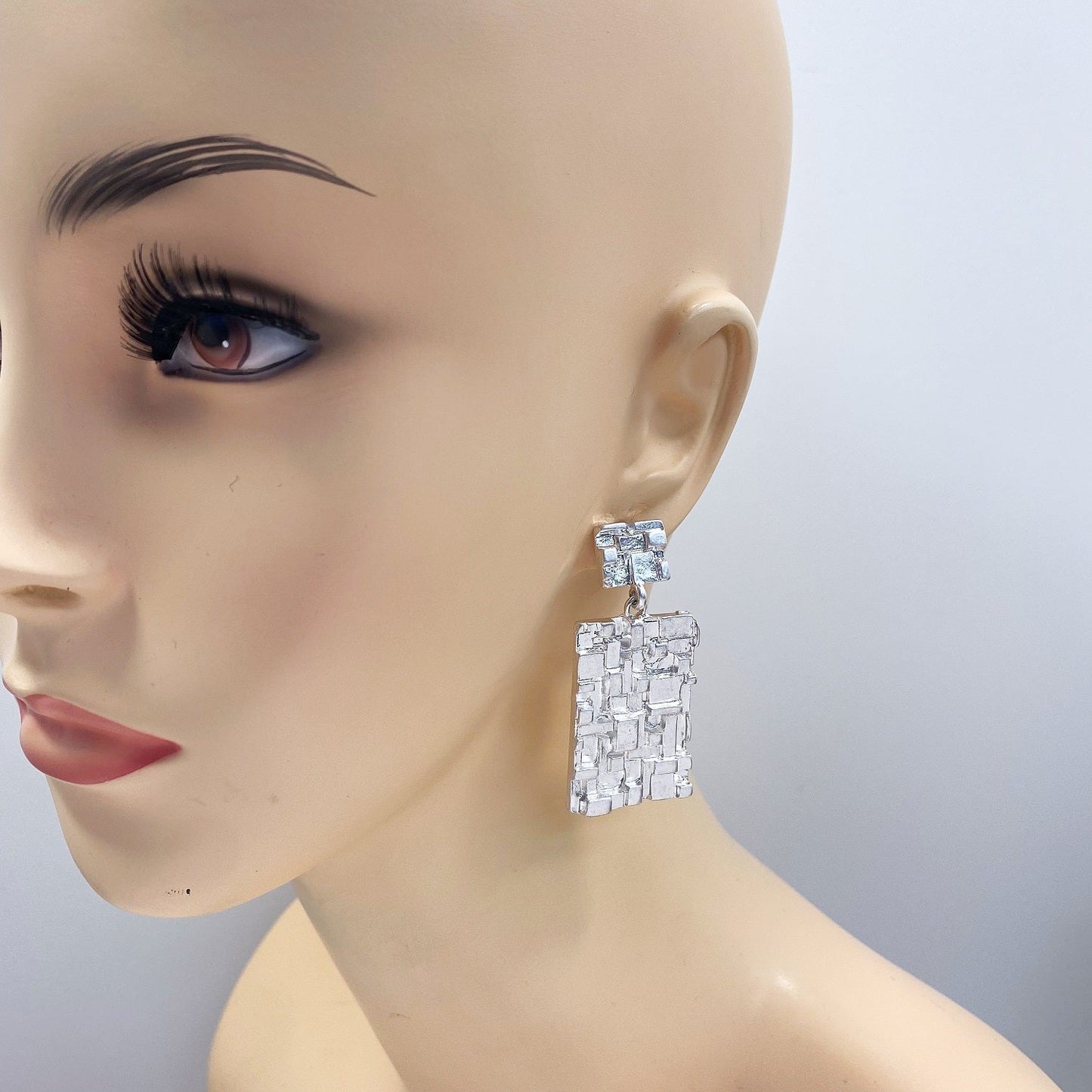 E0897 IE4091 ROUGH RECTANGLE DROP DANGLE POST EARRINGS