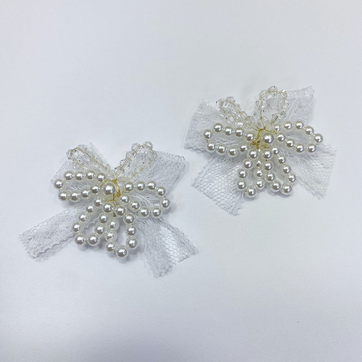 E0930 CCRBPE01 Ribbon Bowtie Drop Post Earrings