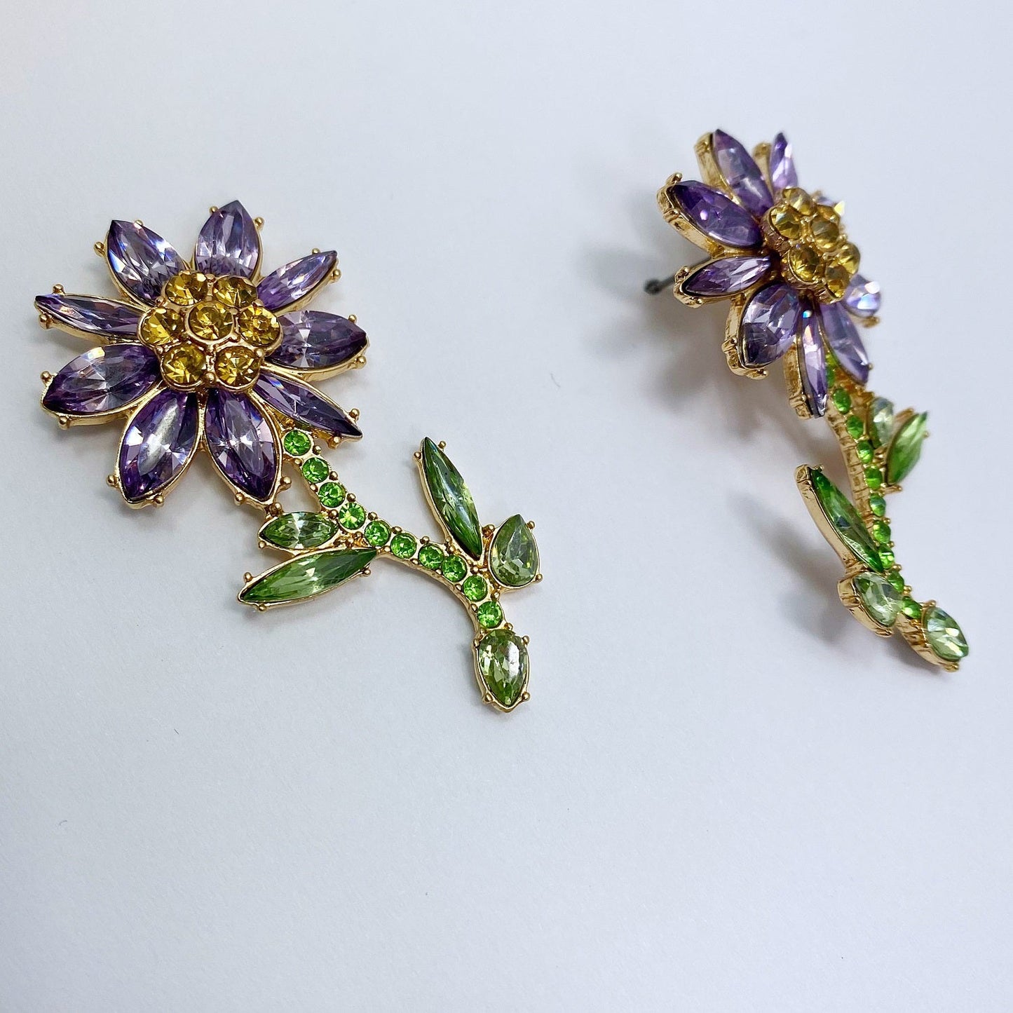 E1959 25E1312 Flower Earrings