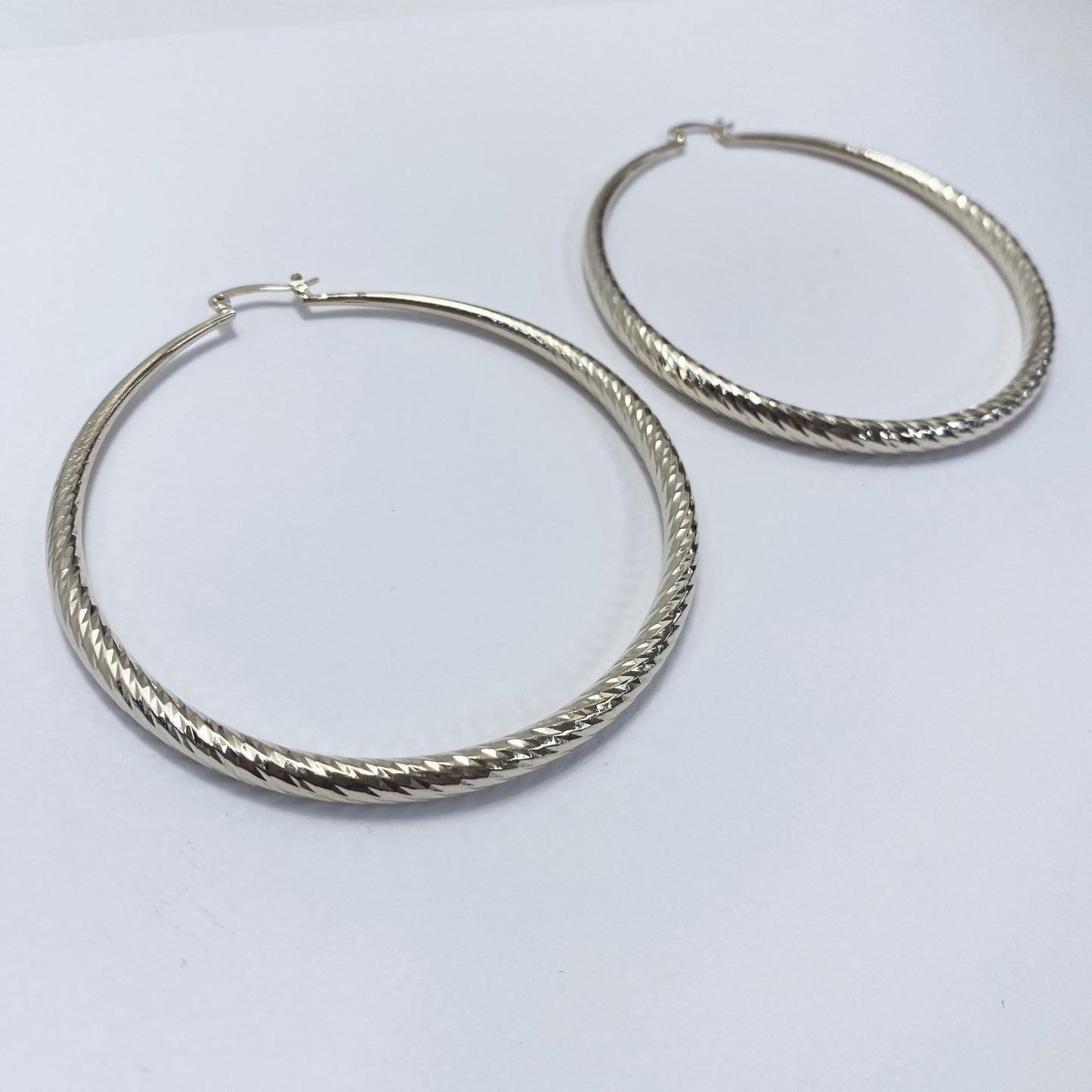 E0825 KE7302-80 Metal Hoop Earrings