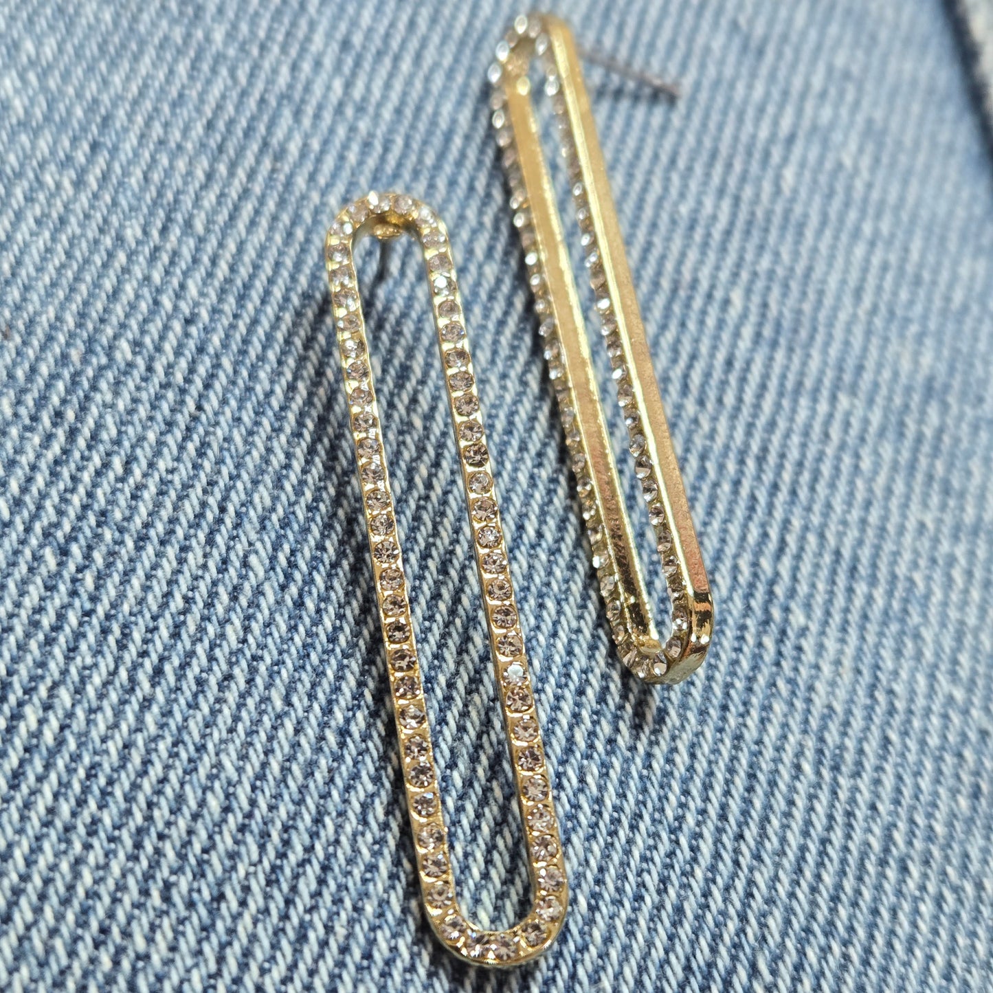 E1185 ELE1702 Oval shape Drop Post Earrings