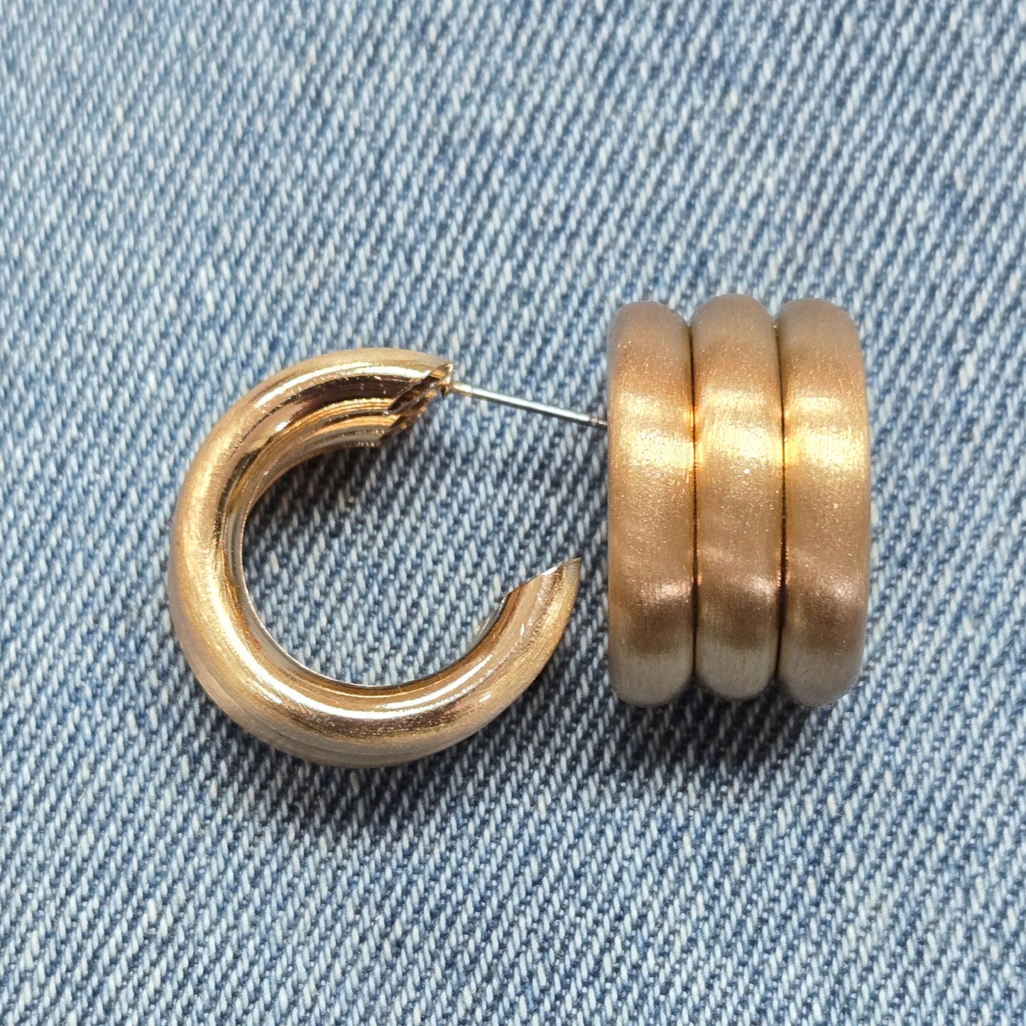 E1381 EW3352 Circle Drop Post Hoop Earrings