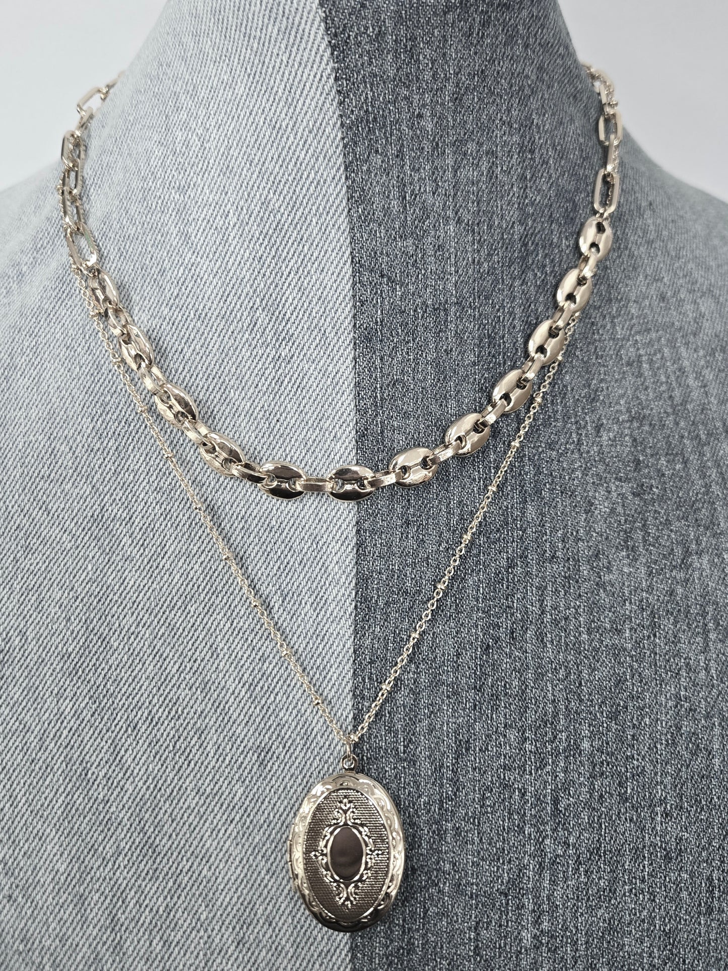 N0692 FN302 Layered Necklace