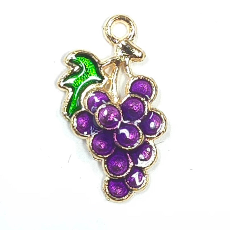 C0179 | Grape Cluster Charm | GC1122