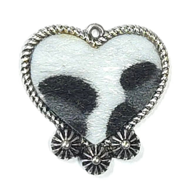 C0083 | Western Cowhide Heart Charm | GC1129