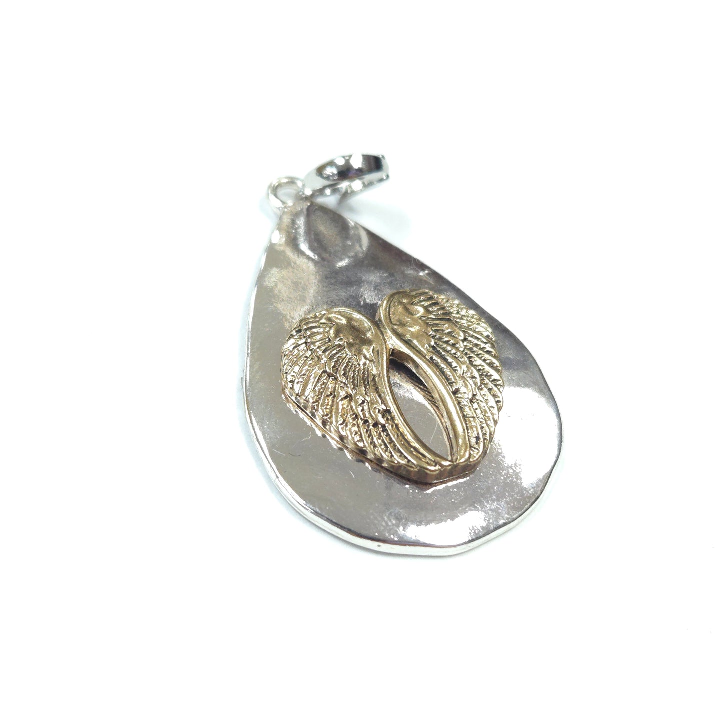 C0047 | Angel Wings Teardrop Charm | GC1140