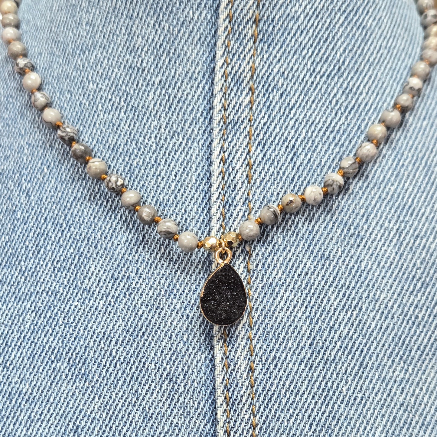 N0515 GN0243 Mini Pendant Necklace