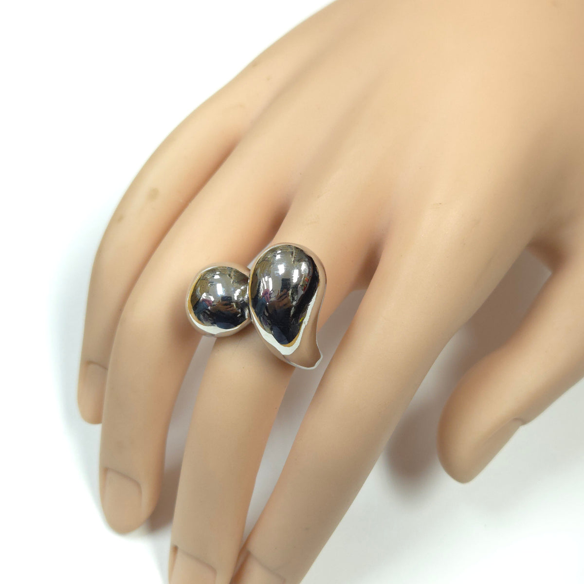 Sculpted Organic Ring | R0067
