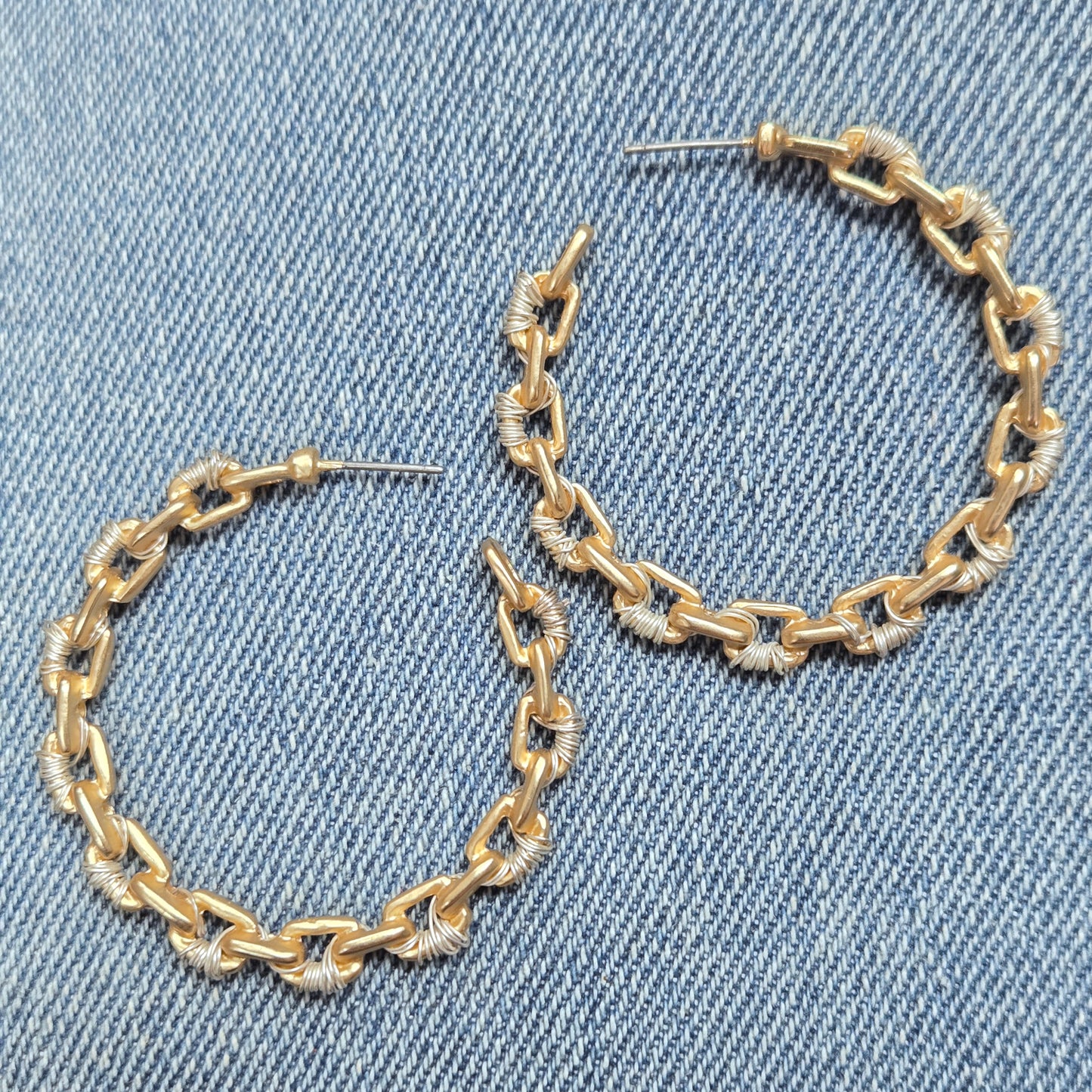 E1391 GSE2973 Circle Shape Drop Post Hoop Earrings