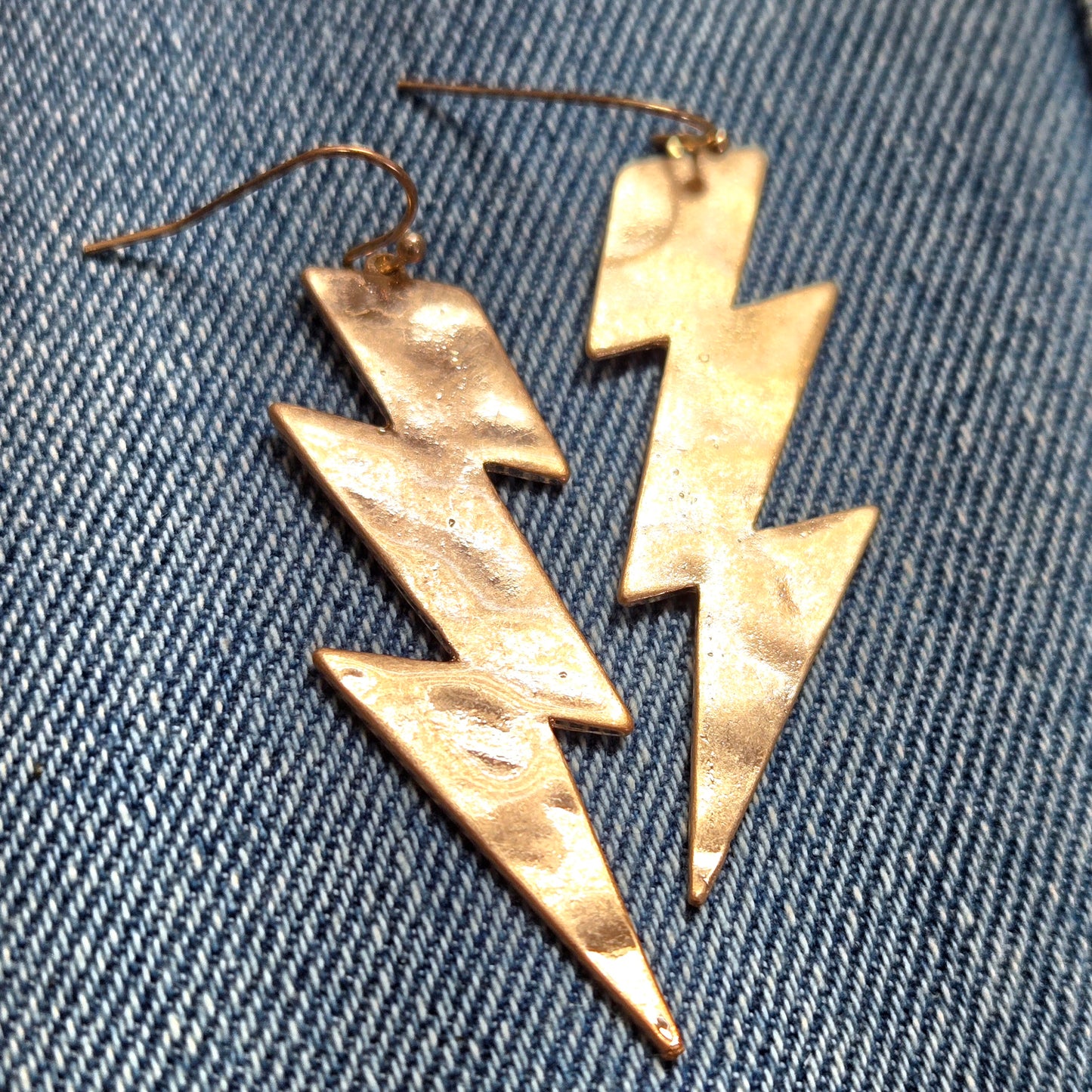 E1152 HE1723 Lightning Bolt Design Drop Dangle Hook Earrings