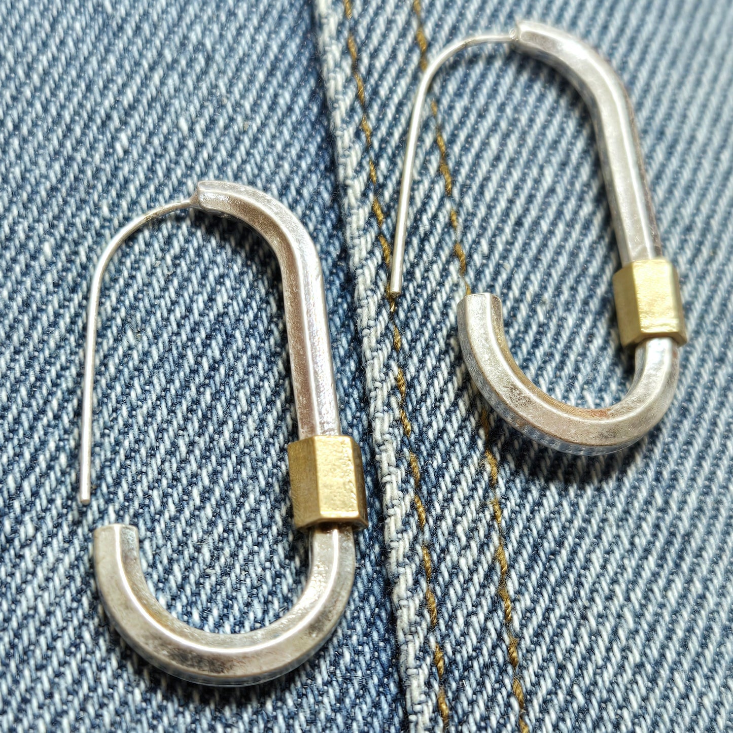 E1124 HE1894 Carabiners Key Clip Design Drop Earrings