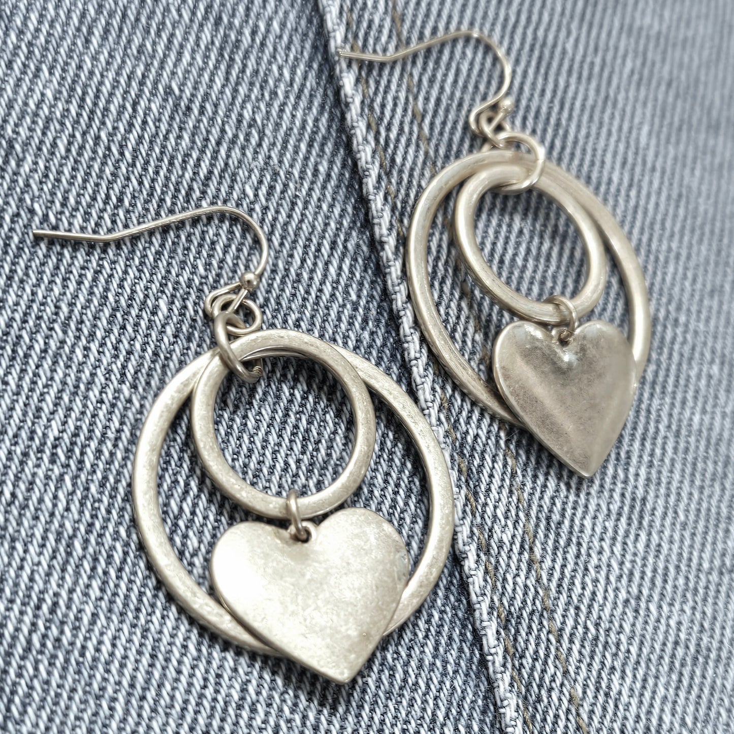 E1125 HE2121 Heart Love Circle Linked Drop Dangle Earrings