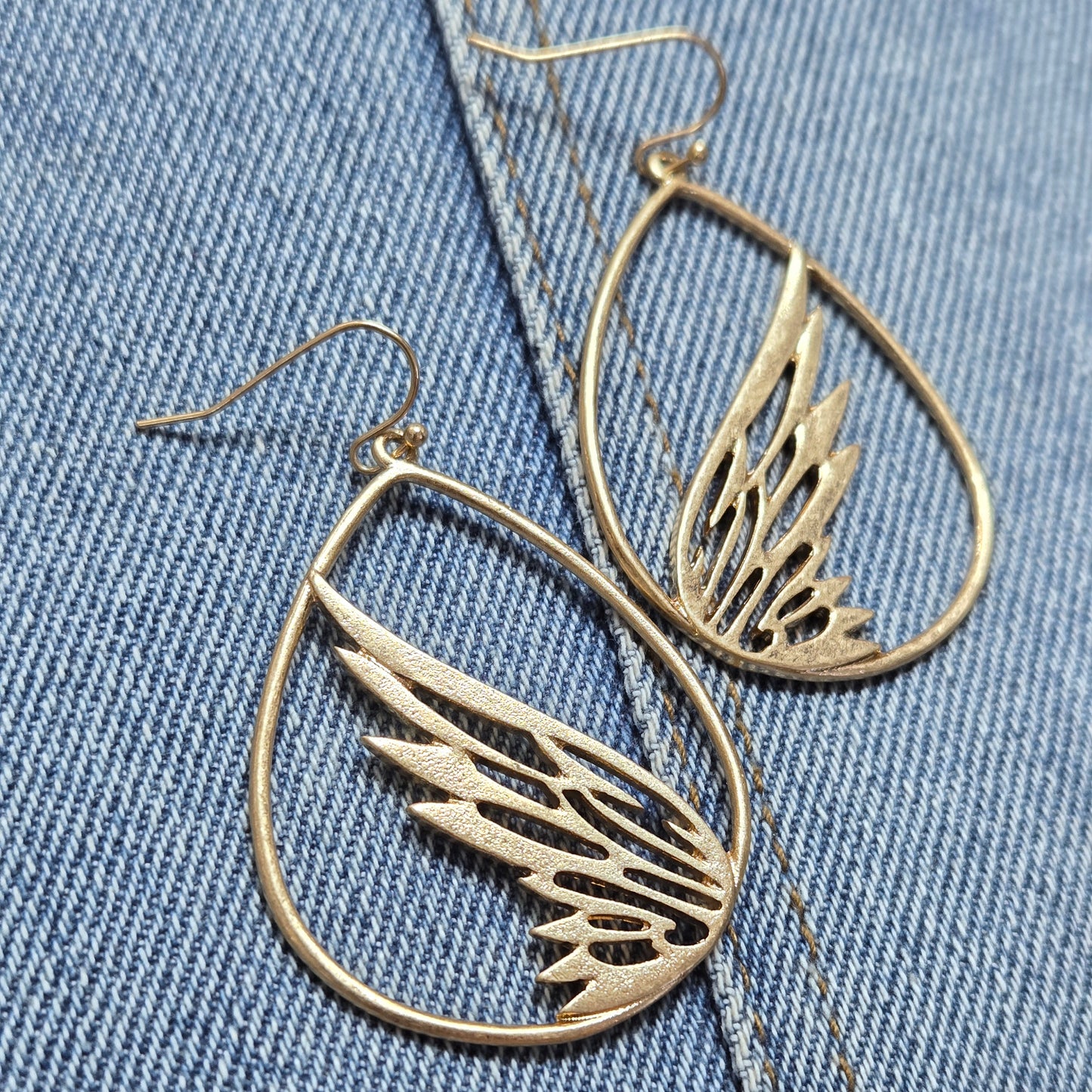 E1269 HE2384 Wing Teardrop Drop Dangle Earrings