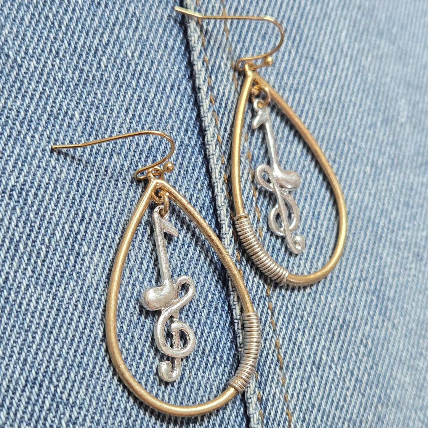 E1097 HE2629 Music Note Teardrop Drop Dangle Earrings