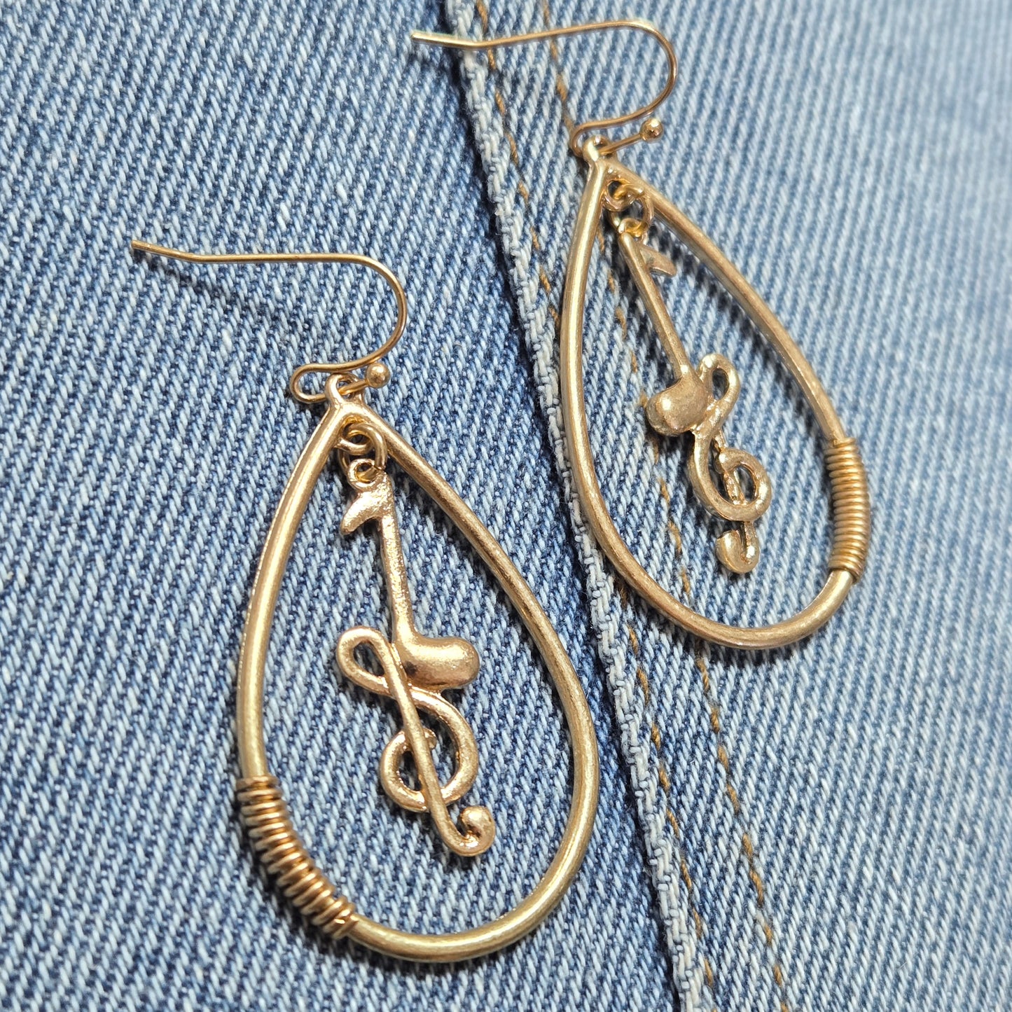 E1097 HE2629 Music Note Teardrop Drop Dangle Earrings