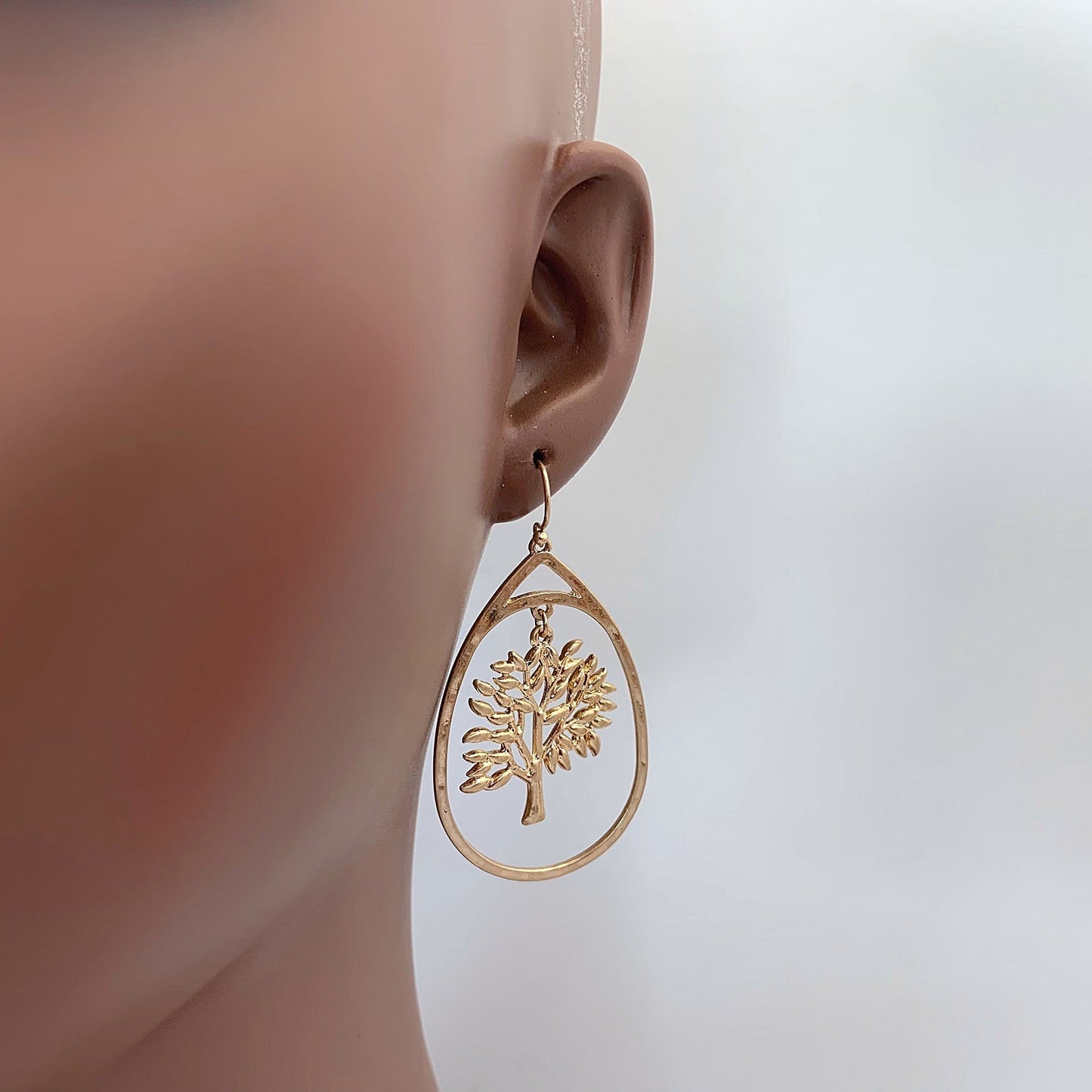 E1118 HE2736 Tree of Life Oval Drop Dangle Earrings