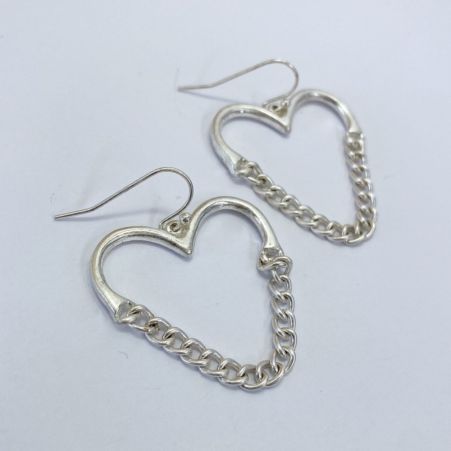 E1111 HE2851 Love Shape Drop Dangle Hook earrings