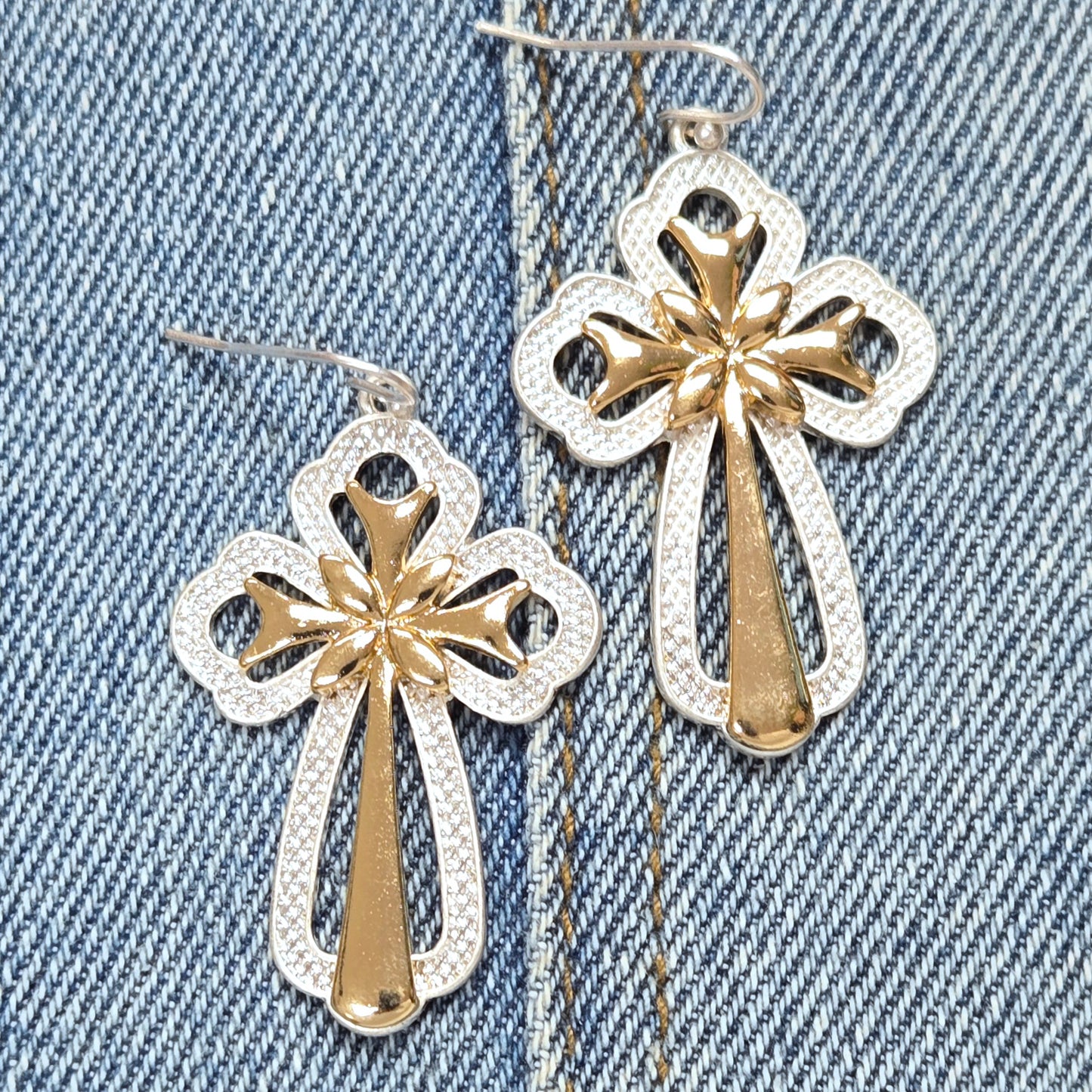 E1091 HE3529 Cross Design Drop Dangle Hook Earrings