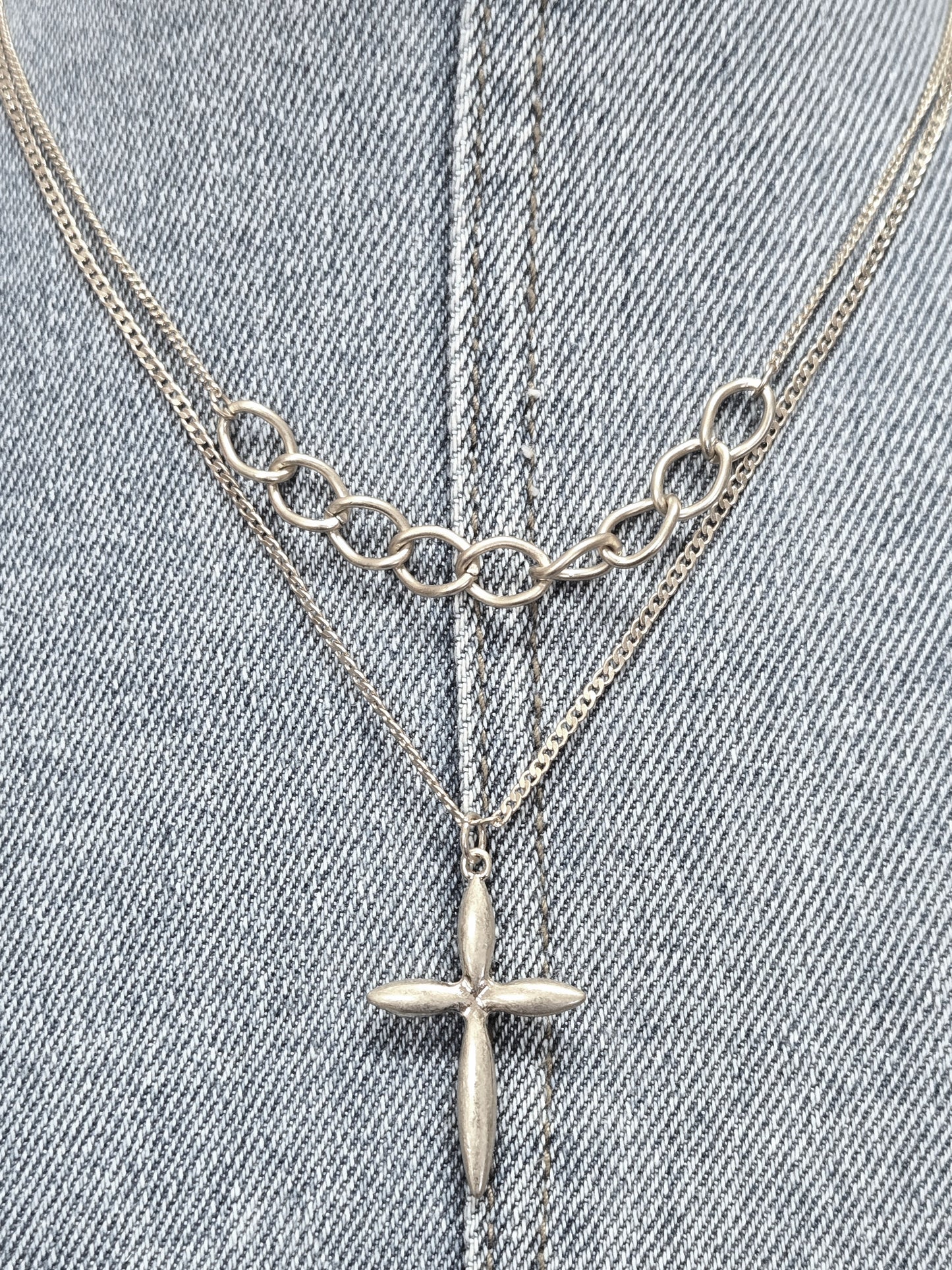 N0496 HN4995 Double Layered Cross Shape Pendant Chain Necklace