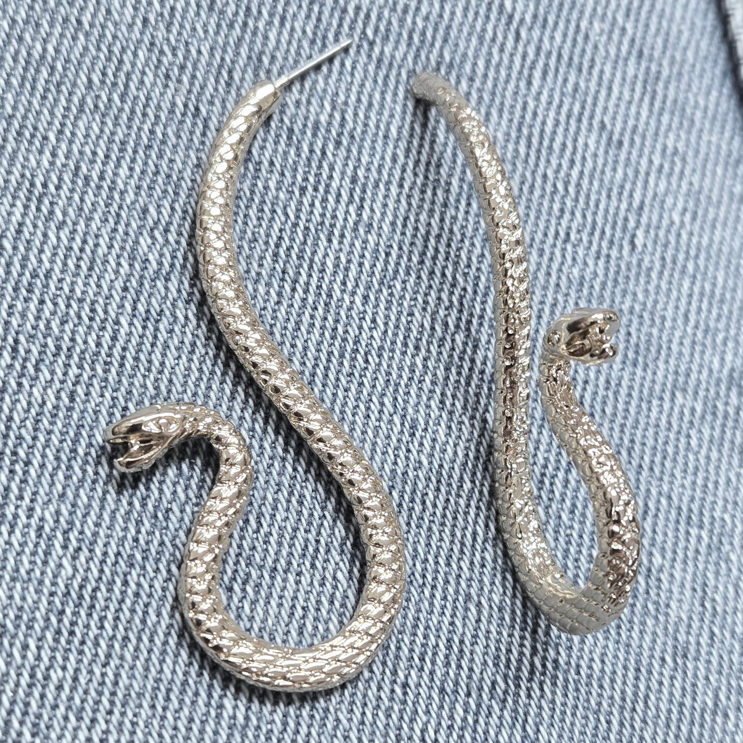 E1288 IE2587 Snake Design Drop Earrings