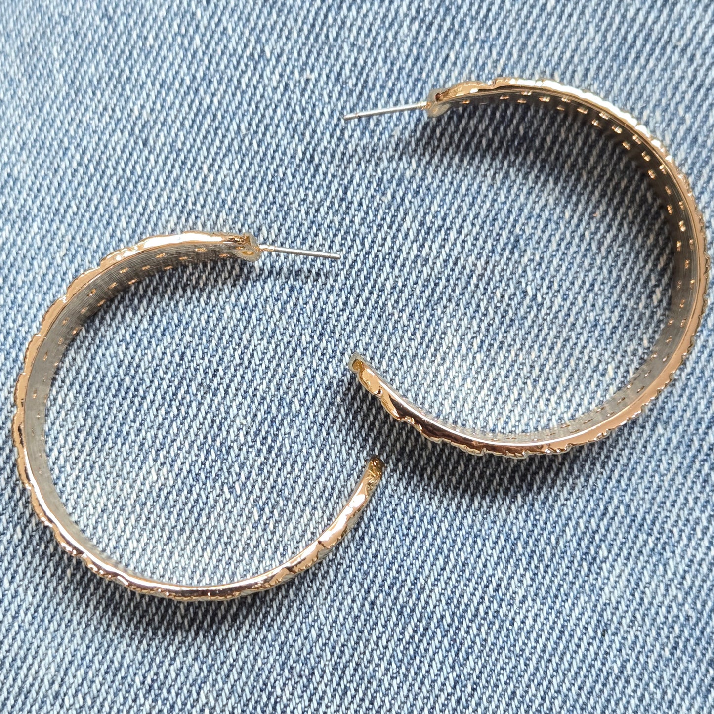 E1324 IE7601 Drop Post Hoop Earrings