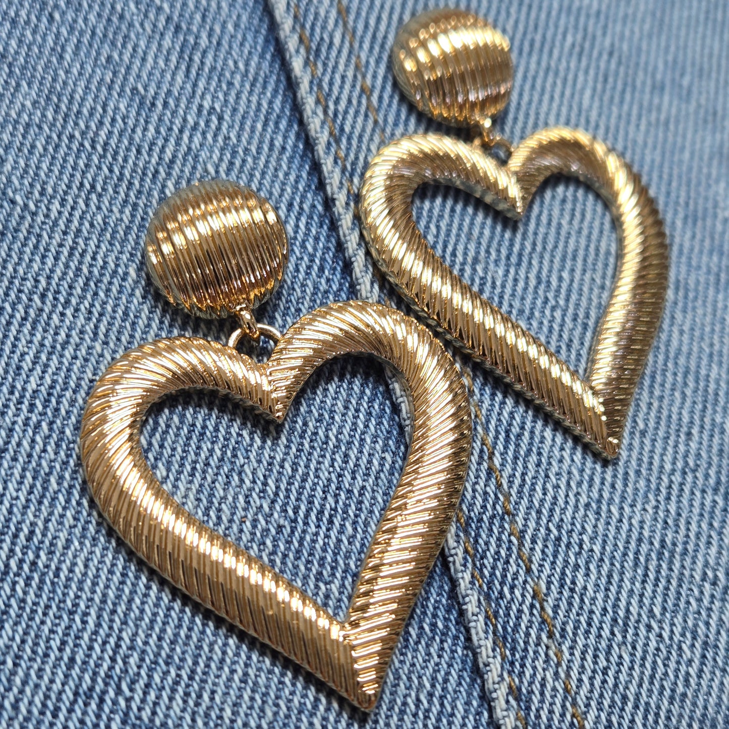 E1253 IE8262 Heart Love Drop Dangle Earrings