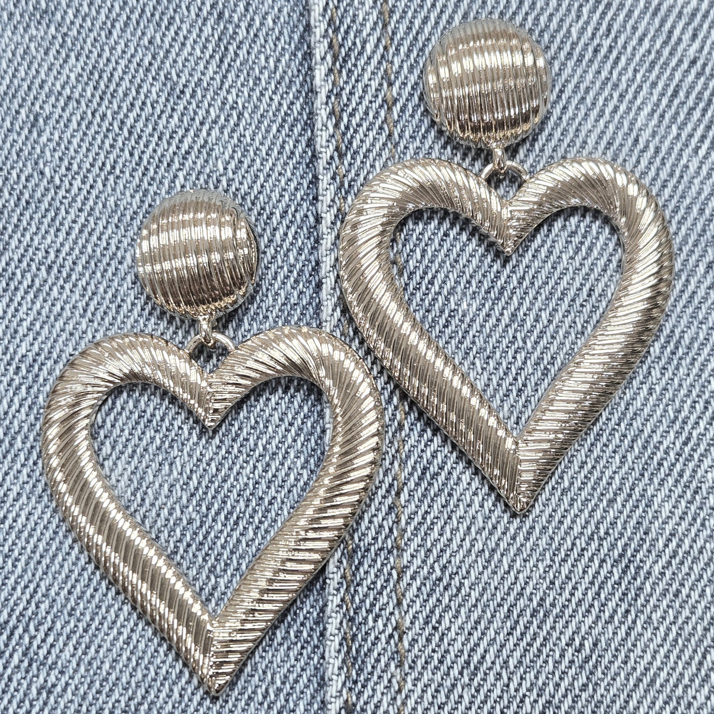 E1253 IE8262 Heart Love Drop Dangle Earrings
