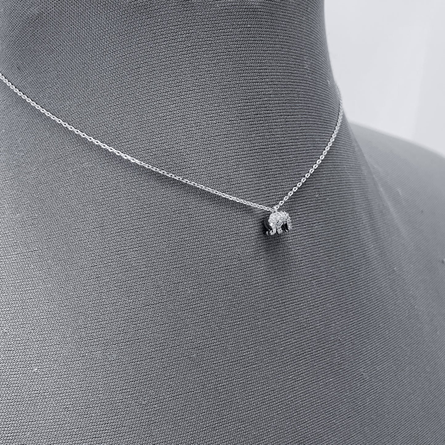 Crystal Elephant Pendant Necklace | N0078