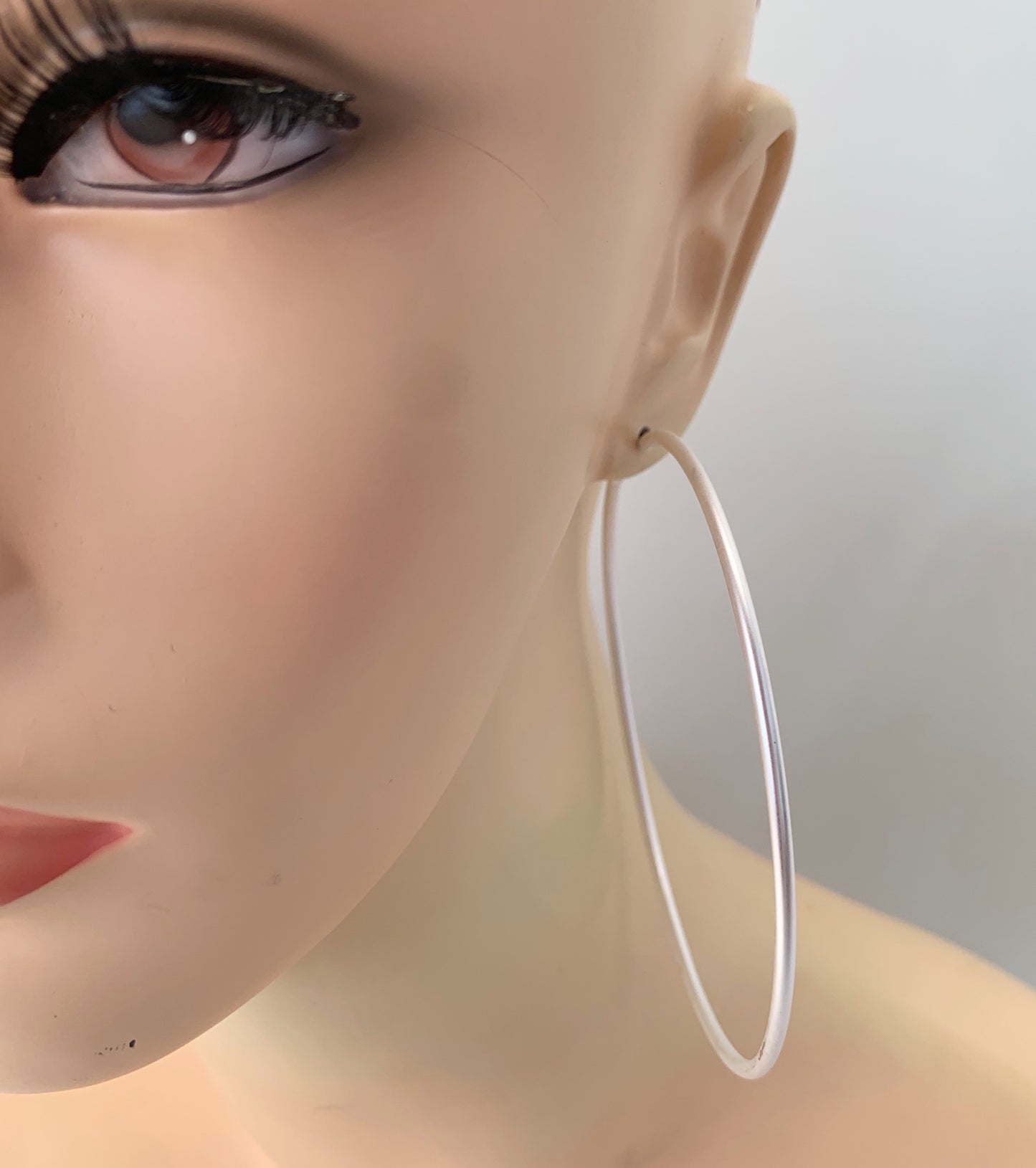 Oversized Thin Hoop Earrings | E0127