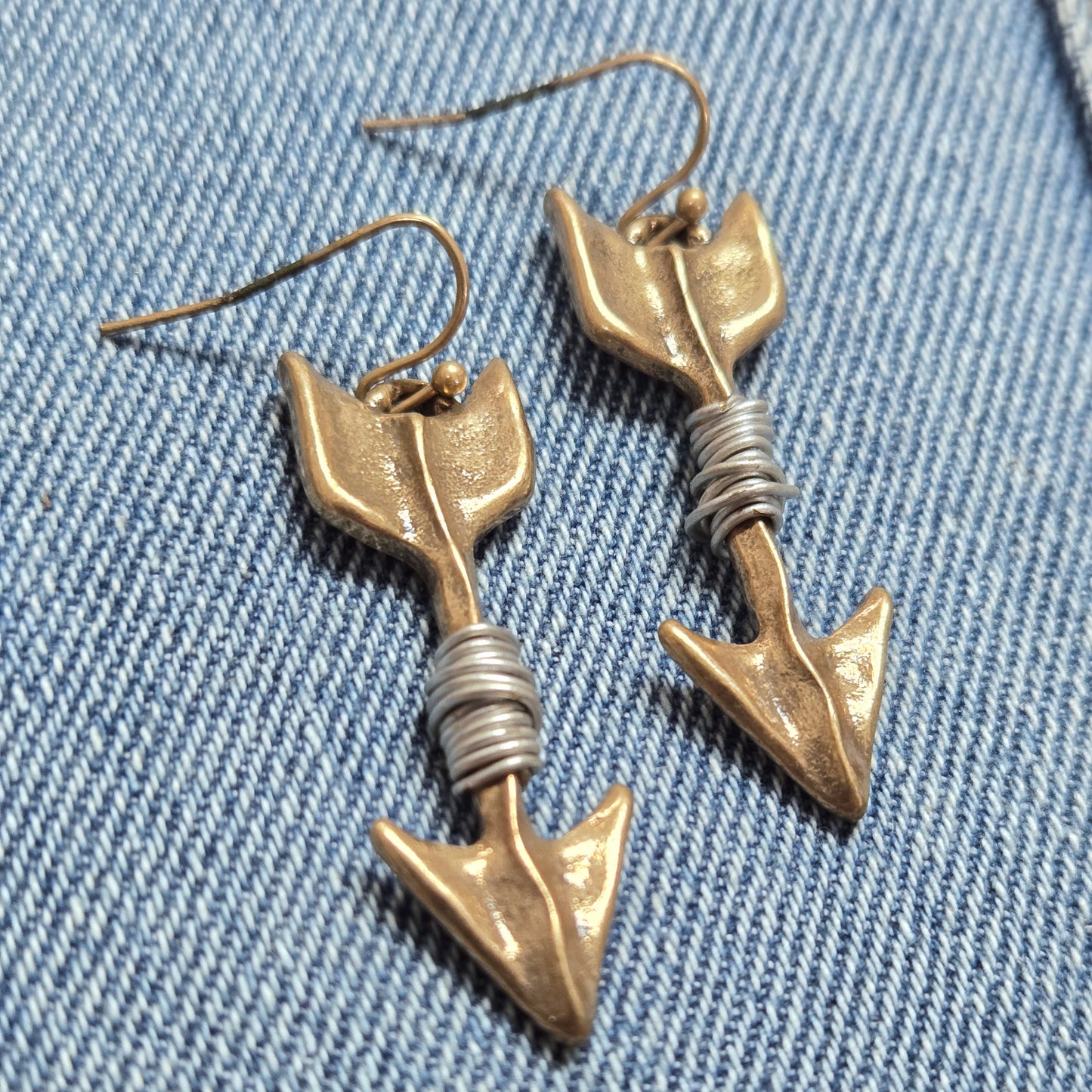 E1182 JE0371 Arrow design Drop Dangle Hook Earrings