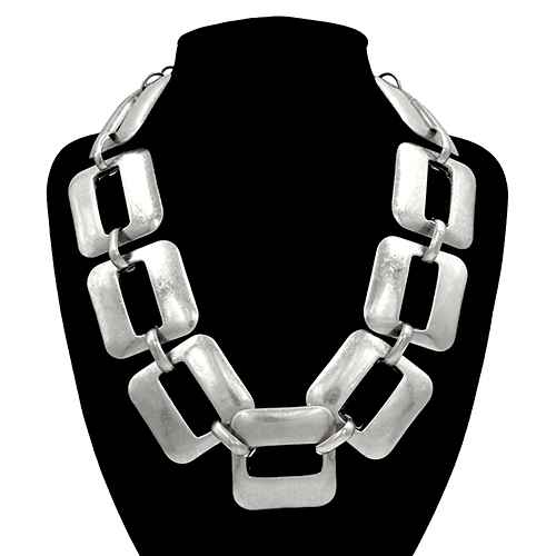 N0725 | Modern Chunky Link Collar | KN2071