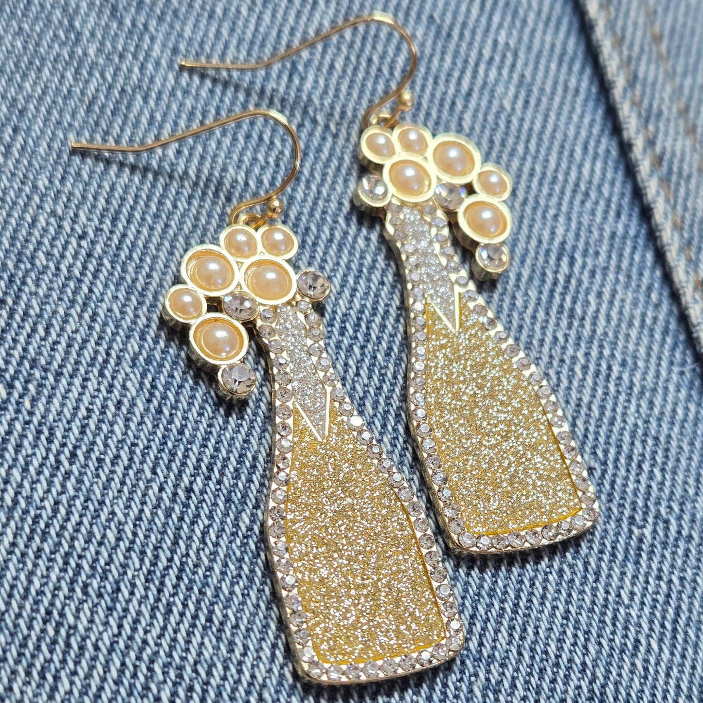E1264 ME10605 Wine Bottle Drop Dangle Earrings