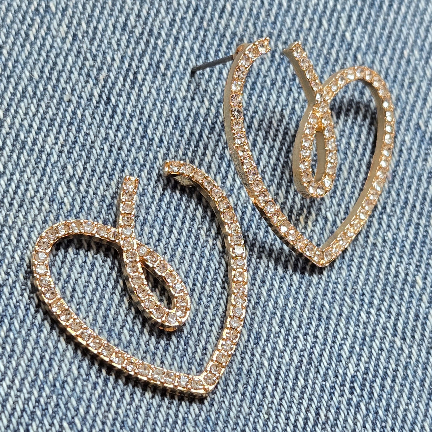 E1318 ME11091 Heart Love Shape Drop Earrings